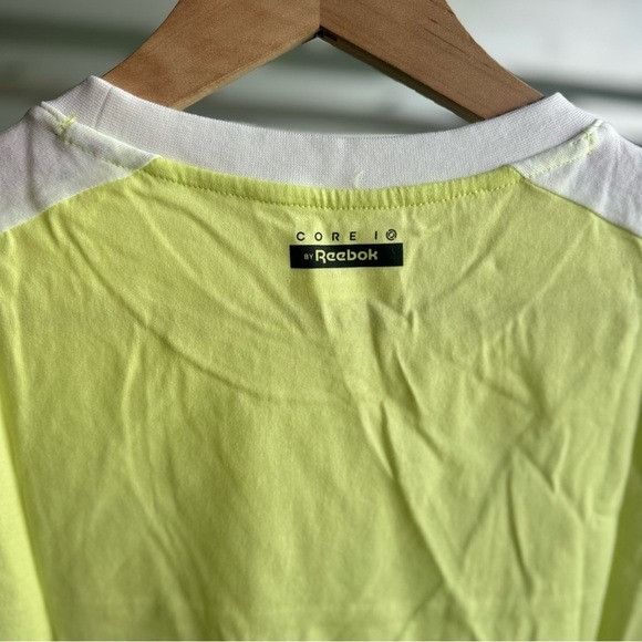 Reebok NWT REEBOK WOMEN’S CORE IO YELLOW T-SHIRT SZ SMALL S Size S / US 4 / IT 40 - 7 Thumbnail