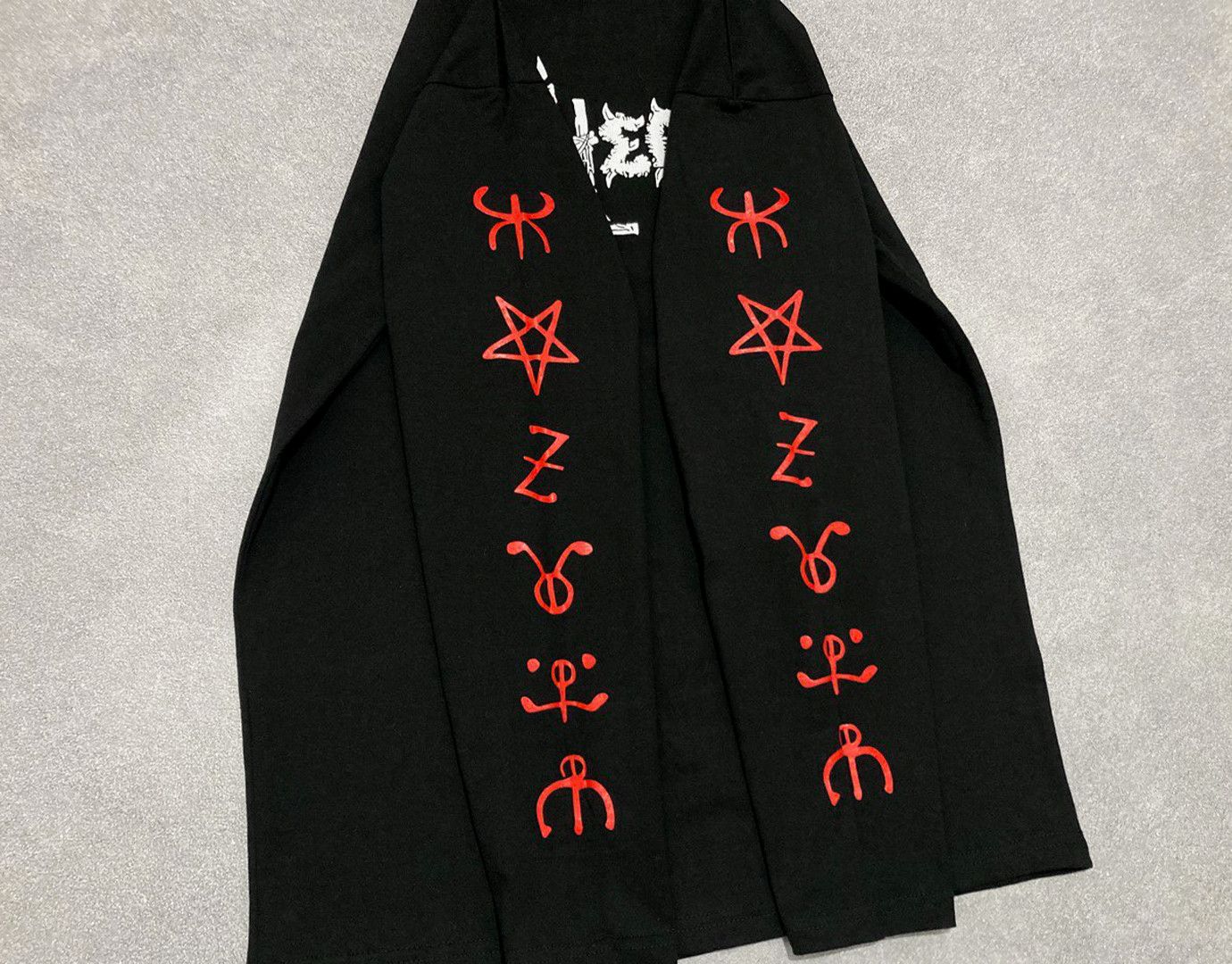 Band Tees Longsleeve Beherit - Black metal Mayhem Bathory Size US L / EU 52-54 / 3 - 6 Thumbnail