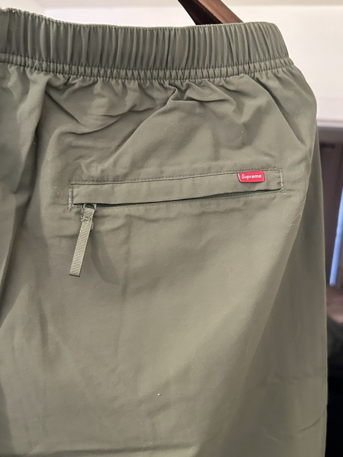 Supreme Warm Up Pant XL (FW23) Olive Green Size US 33 - 5 Thumbnail