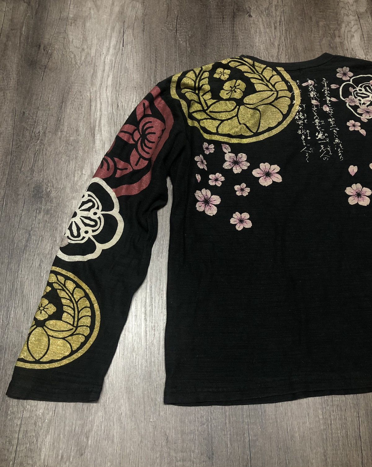 Japanese Brand Japanese Brand Sukajan Style Long Sleeve Tee Shirt Size US L / EU 52-54 / 3 - 16 Thumbnail
