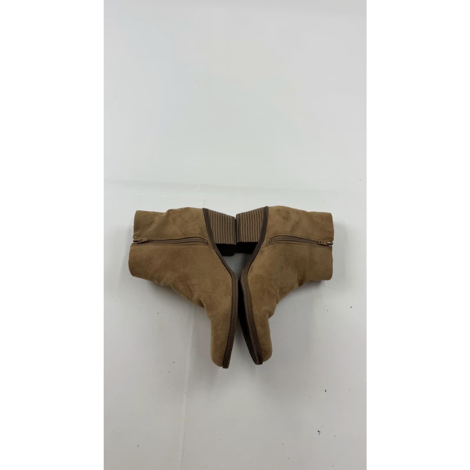 Vintage BP. Boots Womens Booties Size 8.5 Beige Faux Suede Block Heel Zip Wallis-Far Size US 9 / IT 39 - 5 Thumbnail