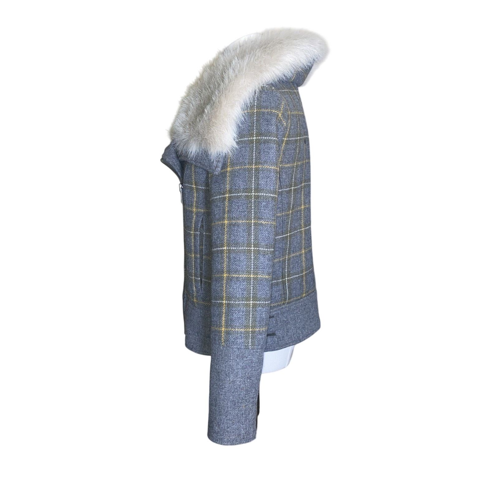 Banana Republic Banana Republic Women's Plaid Faux Fur Trim Zip Jacket XS Size XS / US 0-2 / IT 36-38 - 6 Thumbnail