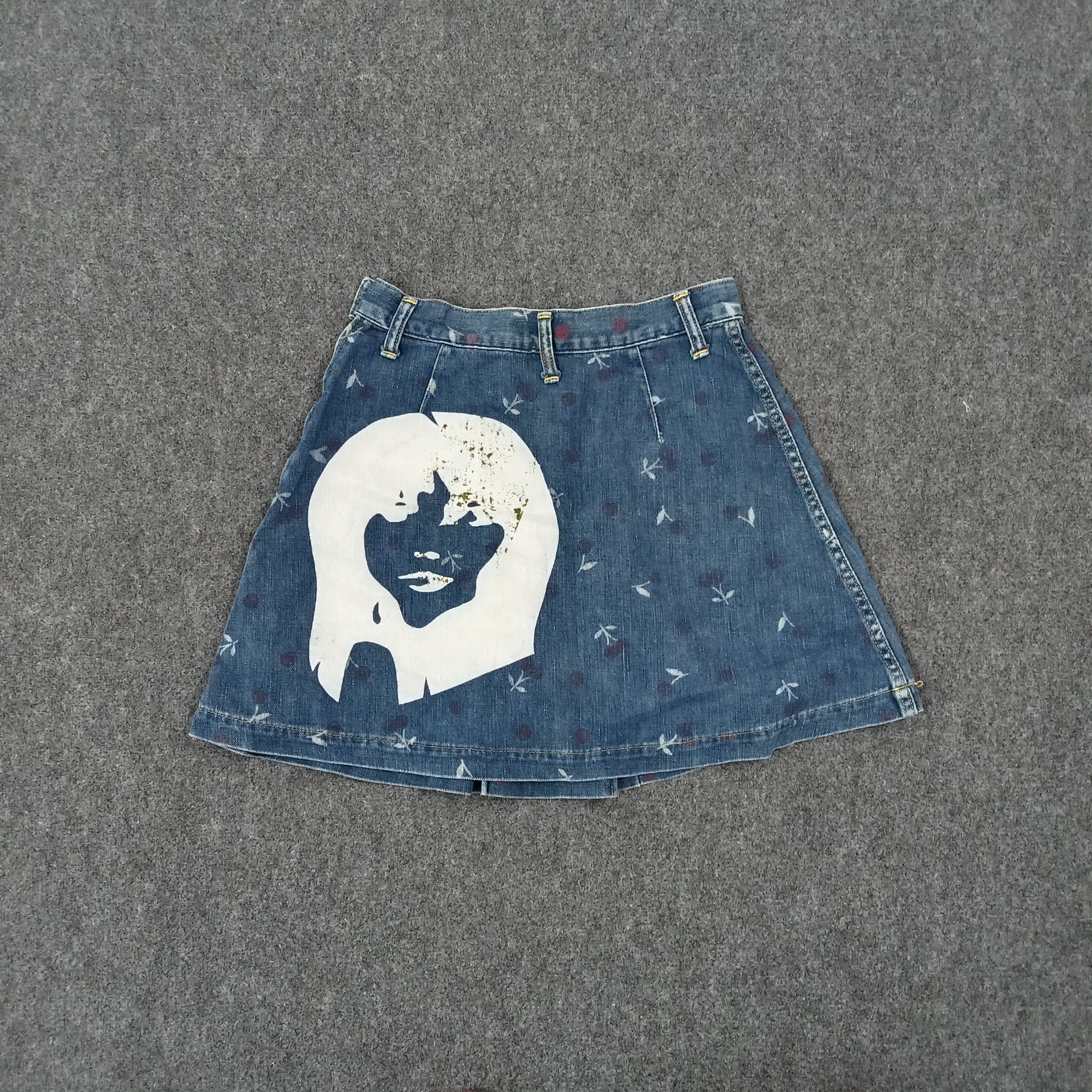 Hysteric Glamour Hysteric Glamour Japanese Brand Mini Denim Skirt C265N12 Size 24" / US 00 / IT 34 - 1 Thumbnail