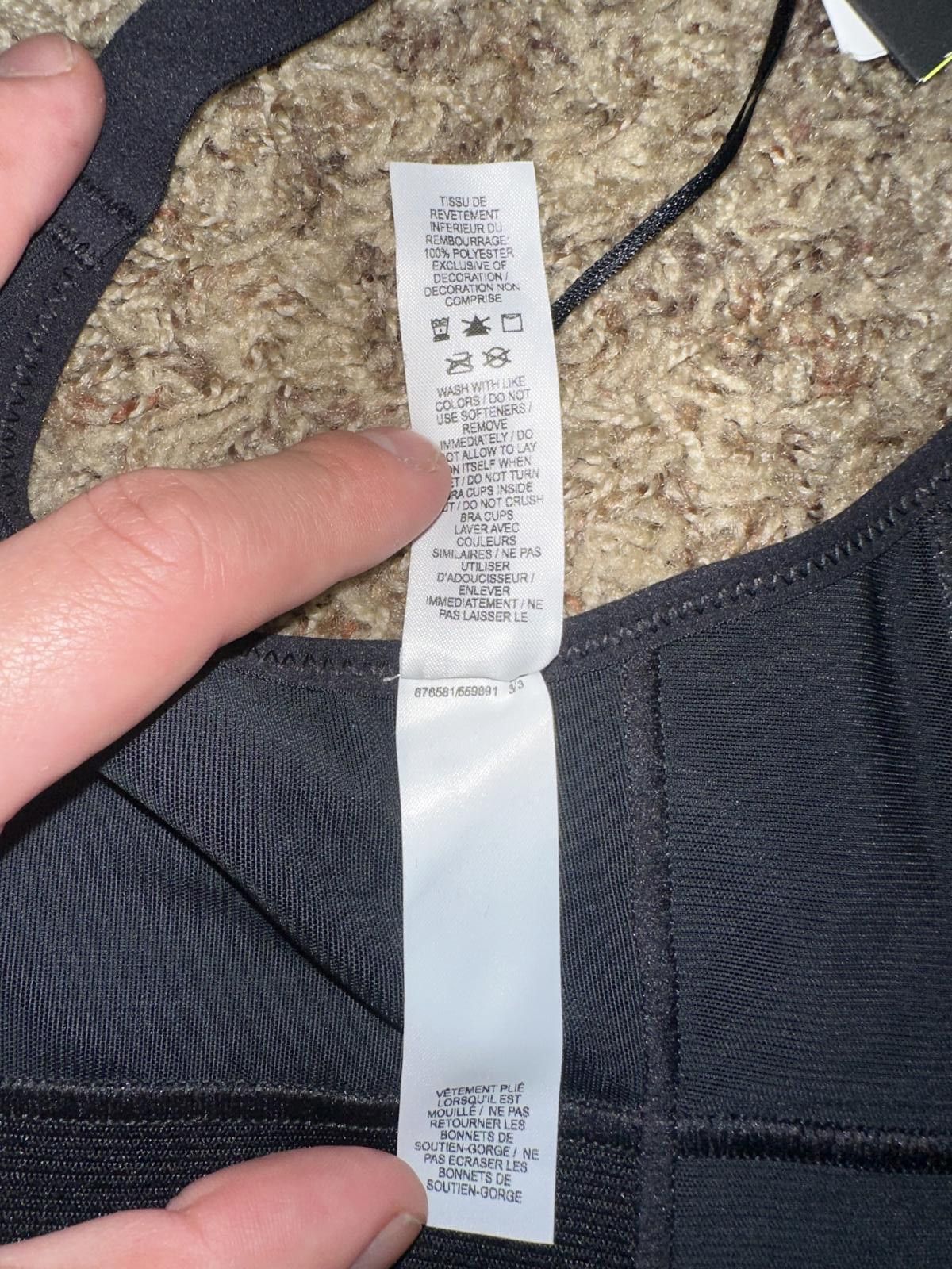 Nike Nike Alpha UltraBreathe Women's High-Support Sports Bra Sample Size ONE SIZE - 8 Thumbnail