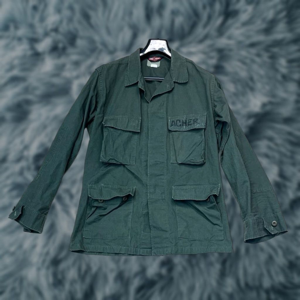Vintage tru spec US.ARMY Military Green Button up Jacket Medium Regular Lightweight Shirt Men Military Jacket Army Mens Medium Regular Green Size US M / EU 48-50 / 2 - 1 Thumbnail