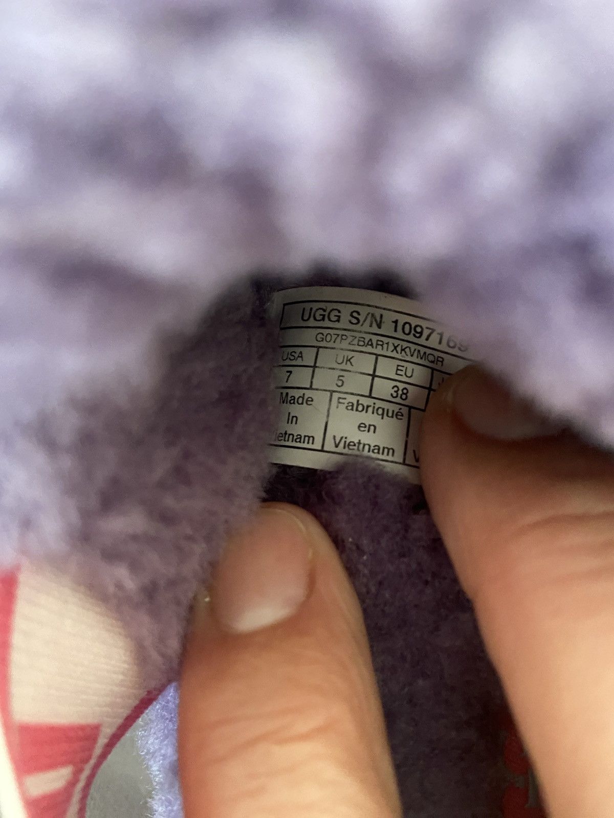 Ugg UGG slippers Fluff Yeah Pride Slide USA 7 UK 5 EU38 Size US 7.5 / IT 37.5 - 5 Thumbnail
