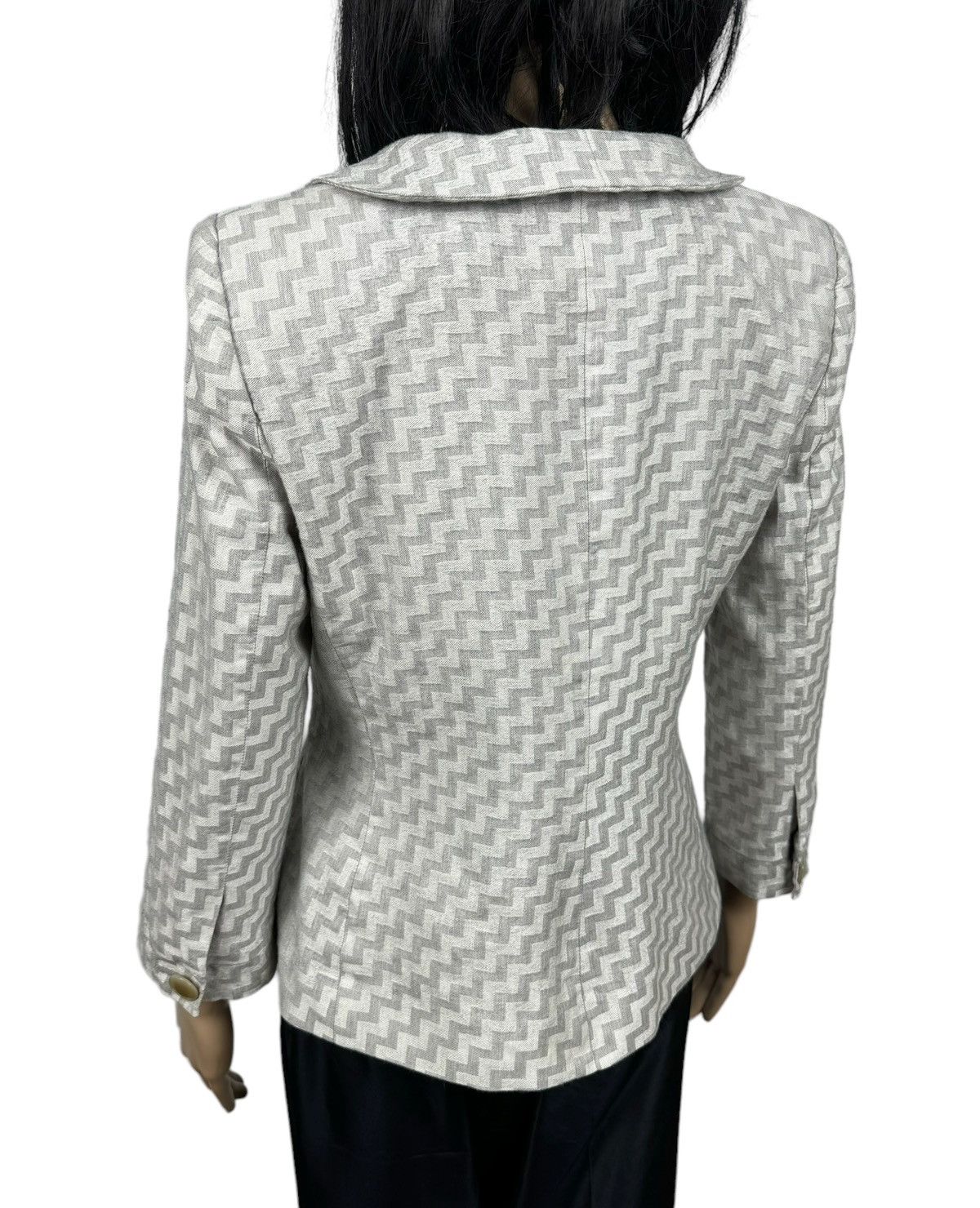 Giorgio Armani Giorgio Armani Silk-Wool Blazer Geometric Pattern size 46 Size L / US 10 / IT 46 - 9 Thumbnail