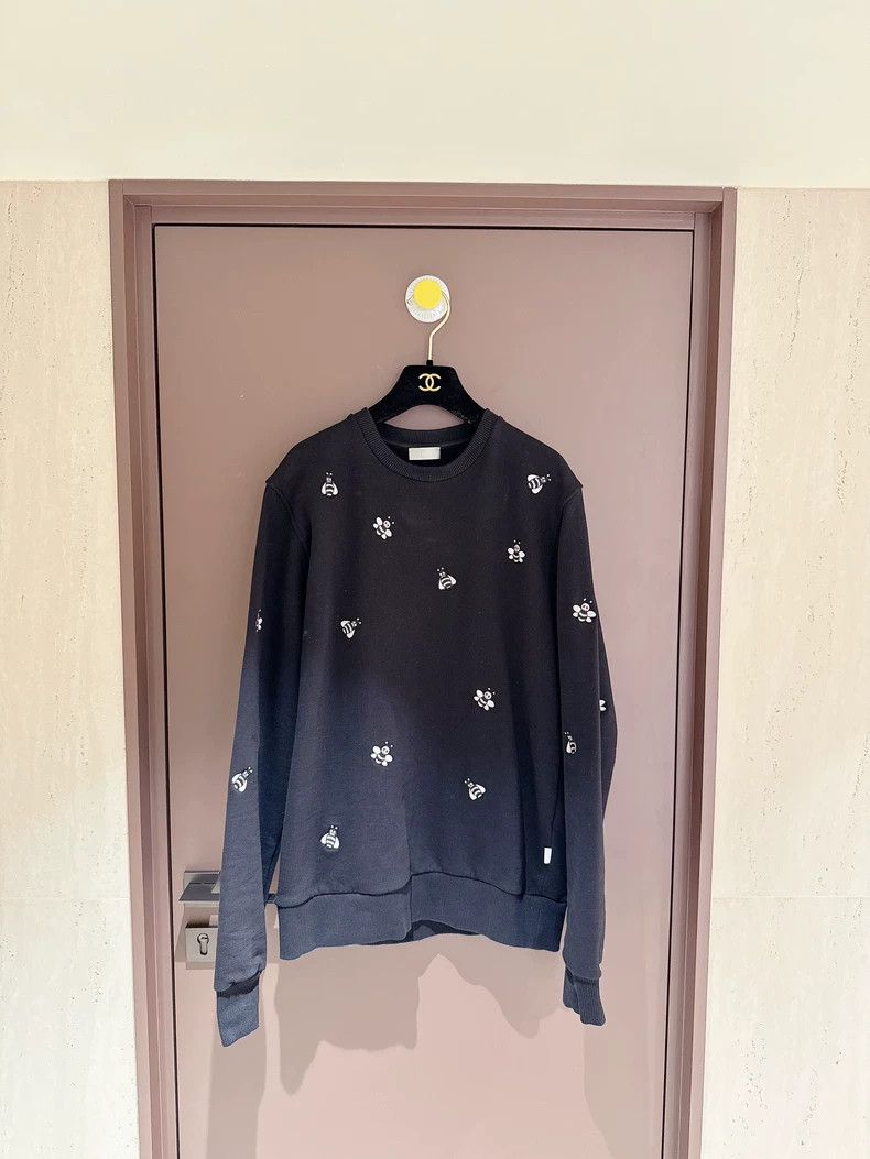 Dior Dior Cooperative limited edition Kaws little bee embroidere Size M / US 6-8 / IT 42-44 - 1 Thumbnail