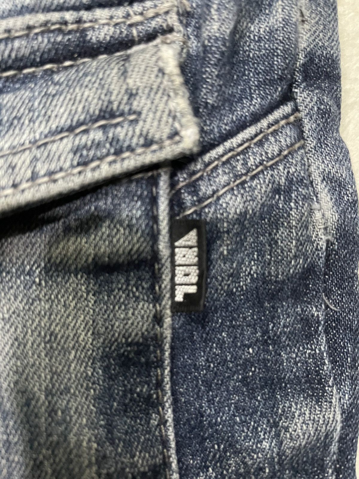 Japanese Brand Vintage TORA Distress Faded Dark Blue Denim Jeans Size US 31 - 7 Thumbnail