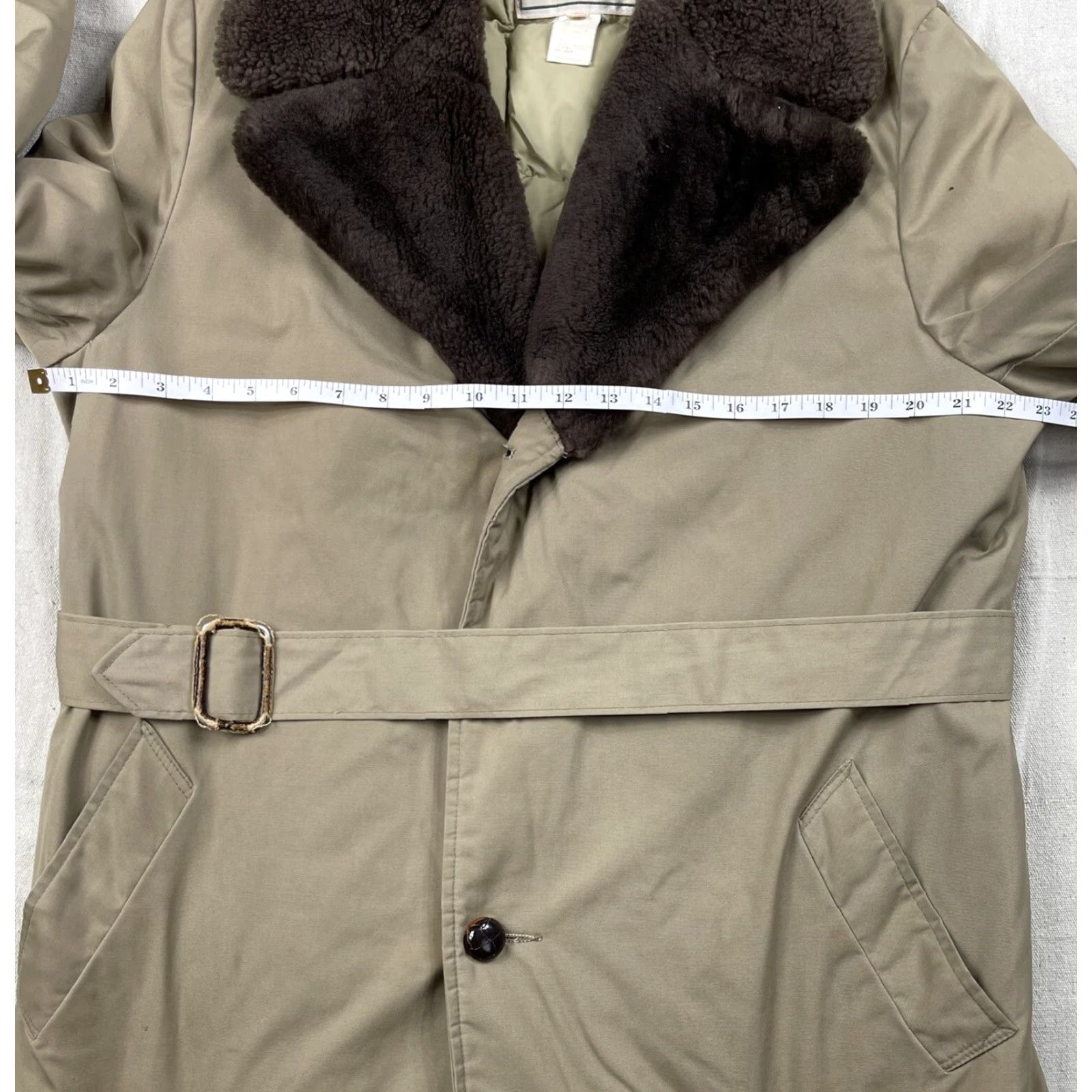 Vintage VINTAGE L.L. Bean Penobscot Down Parka Jacket L 40 Beige USA Ski Quilted Puffer Fur Collar Mens Size US L / EU 52-54 / 3 - 6 Thumbnail