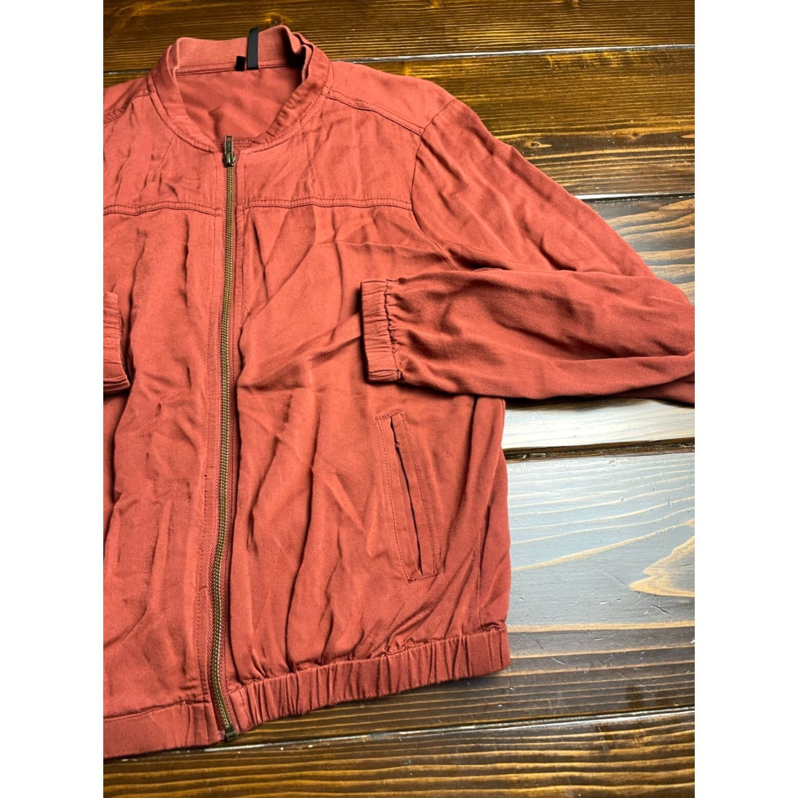 Vintage Maurices Sweater Women's Size Small Rusty Red Full Zip Pocket Casual Womens Regular Fit Knit Shirt? Size S / US 4 / IT 40 - 3 Thumbnail