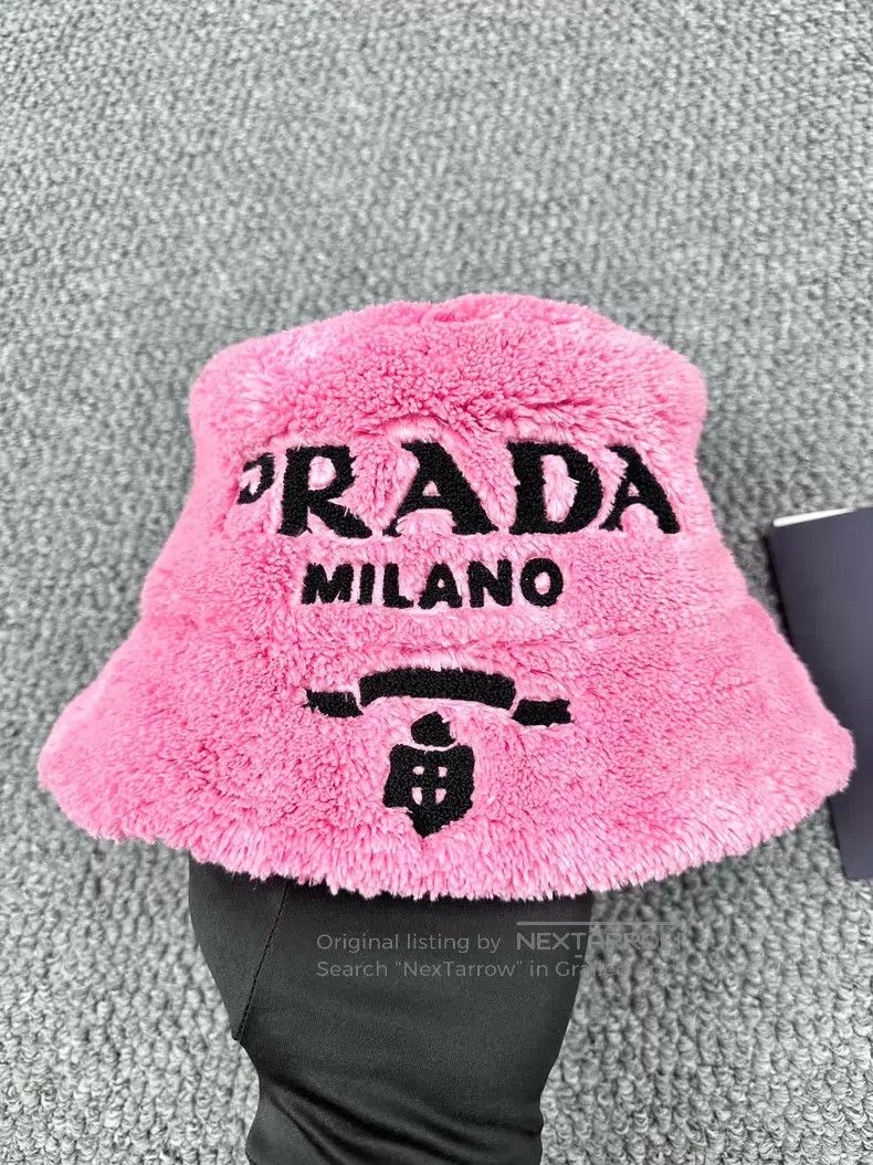 Prada Prada Size S Pink plush letter logo fisherman's hat Size ONE SIZE - 2 Thumbnail