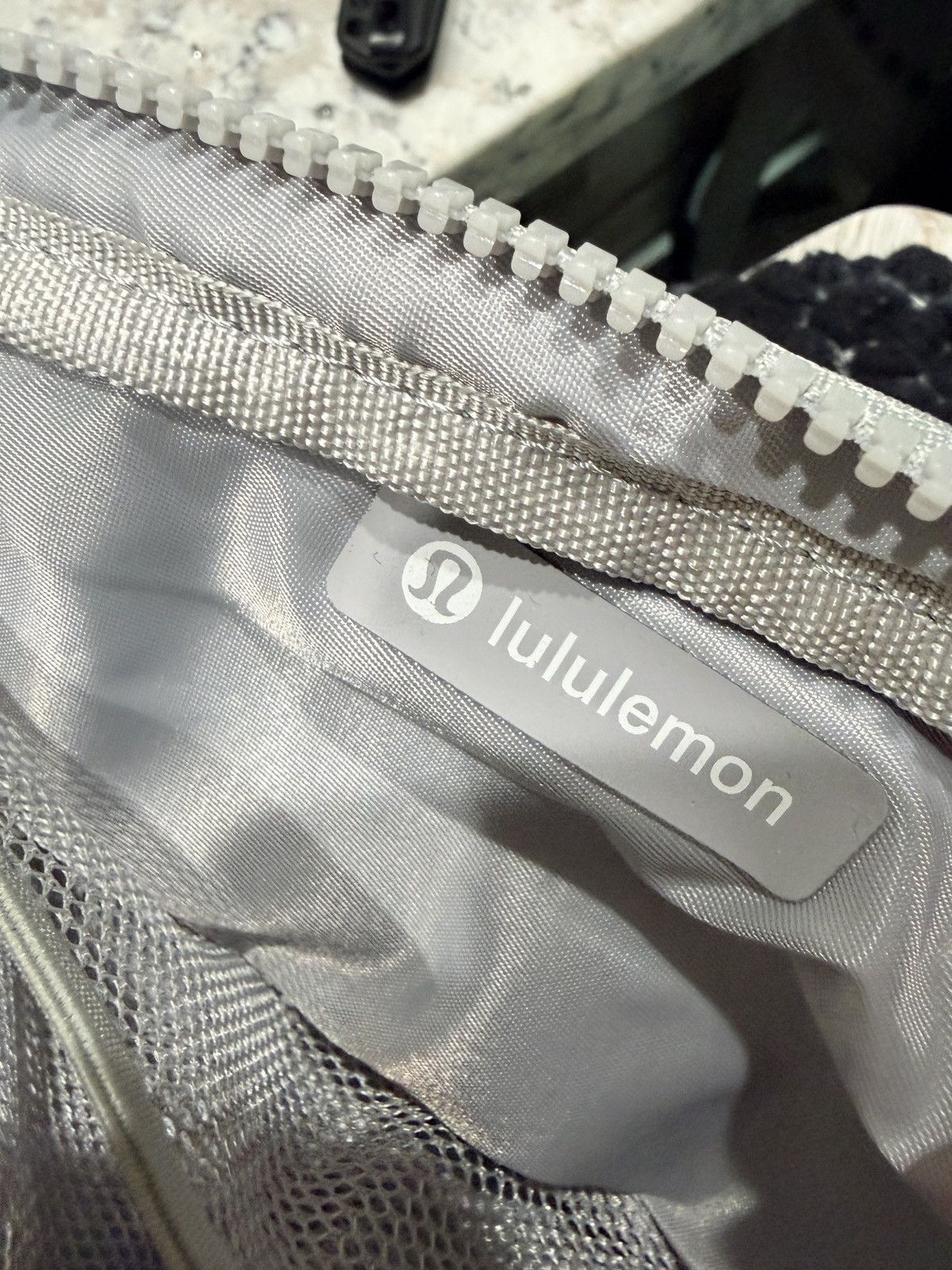 Lululemon Lululemon everywhere belt bag Size ONE SIZE - 9 Thumbnail