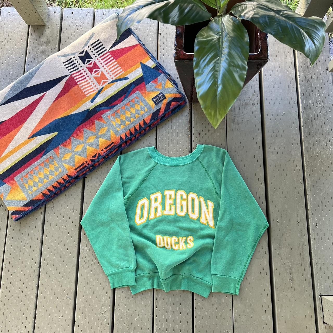 Vintage Vintage Oregon Ducks Sweatshirt Size US S / EU 44-46 / 1 - 4 Thumbnail