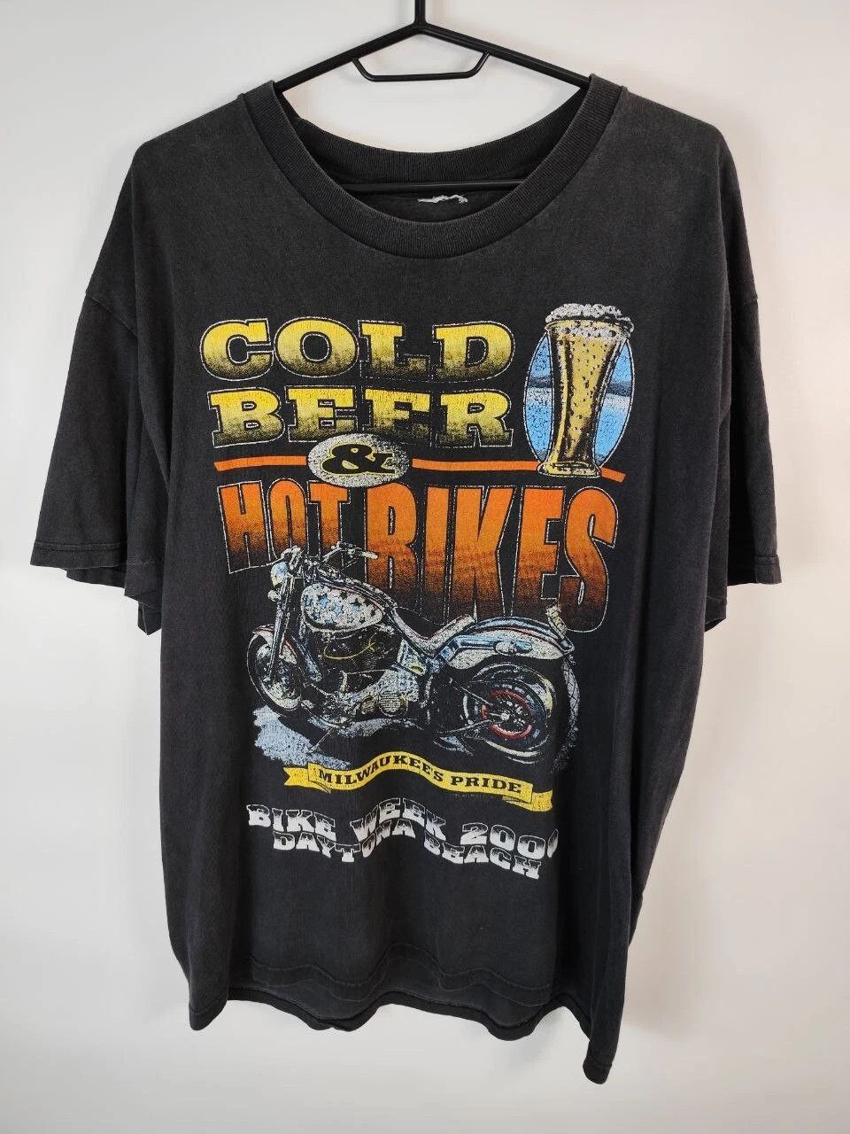 Other VIntage Hot Bikes and Cold Beer Tee t-shirt Size XL Size US XL / EU 56 / 4 - 1 Thumbnail