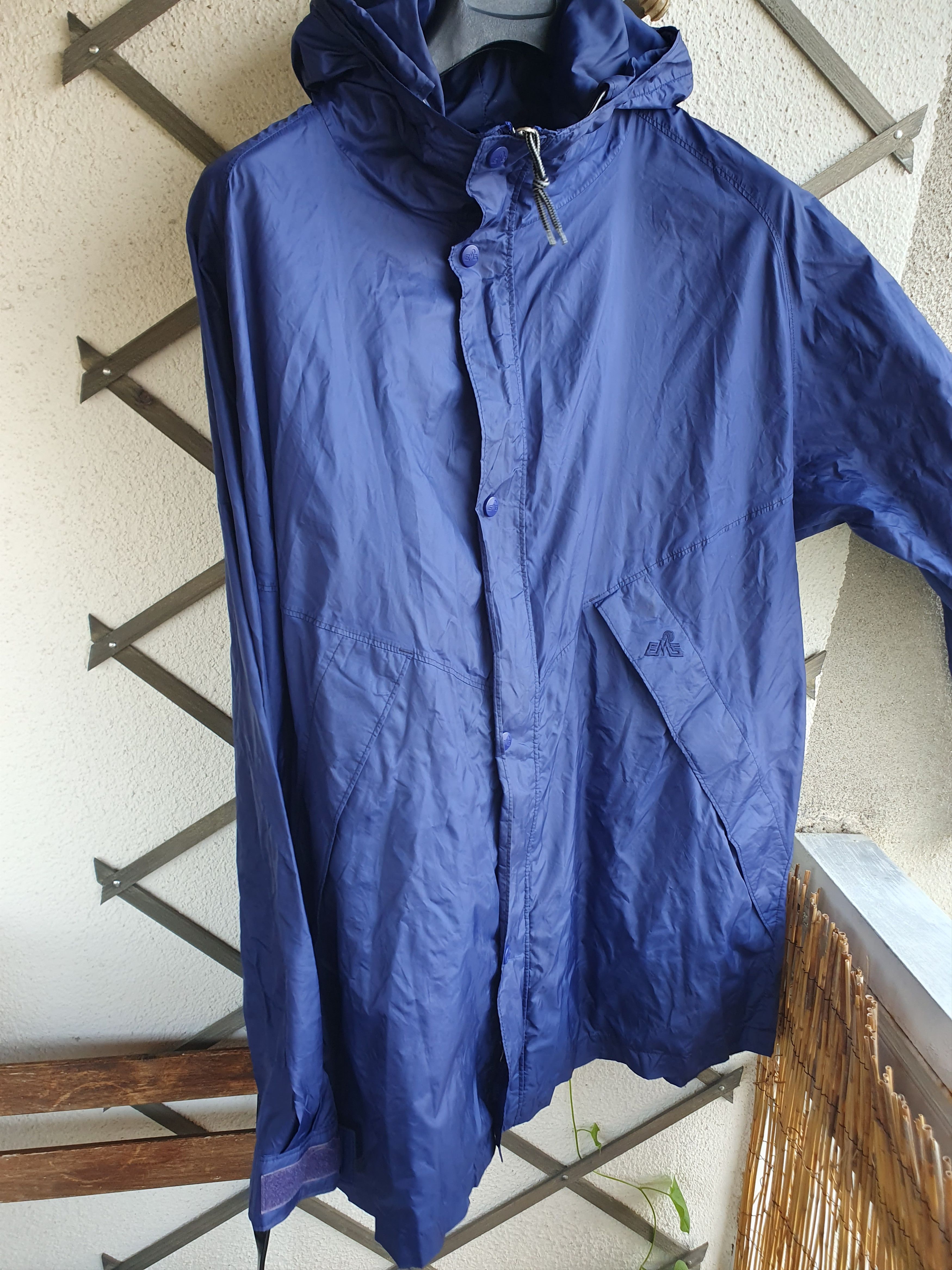 Eastern Mountain Sports Eastern Mountain Sports EMS Windbreaker Rain Jacket sz L Size US L / EU 52-54 / 3 - 7 Thumbnail