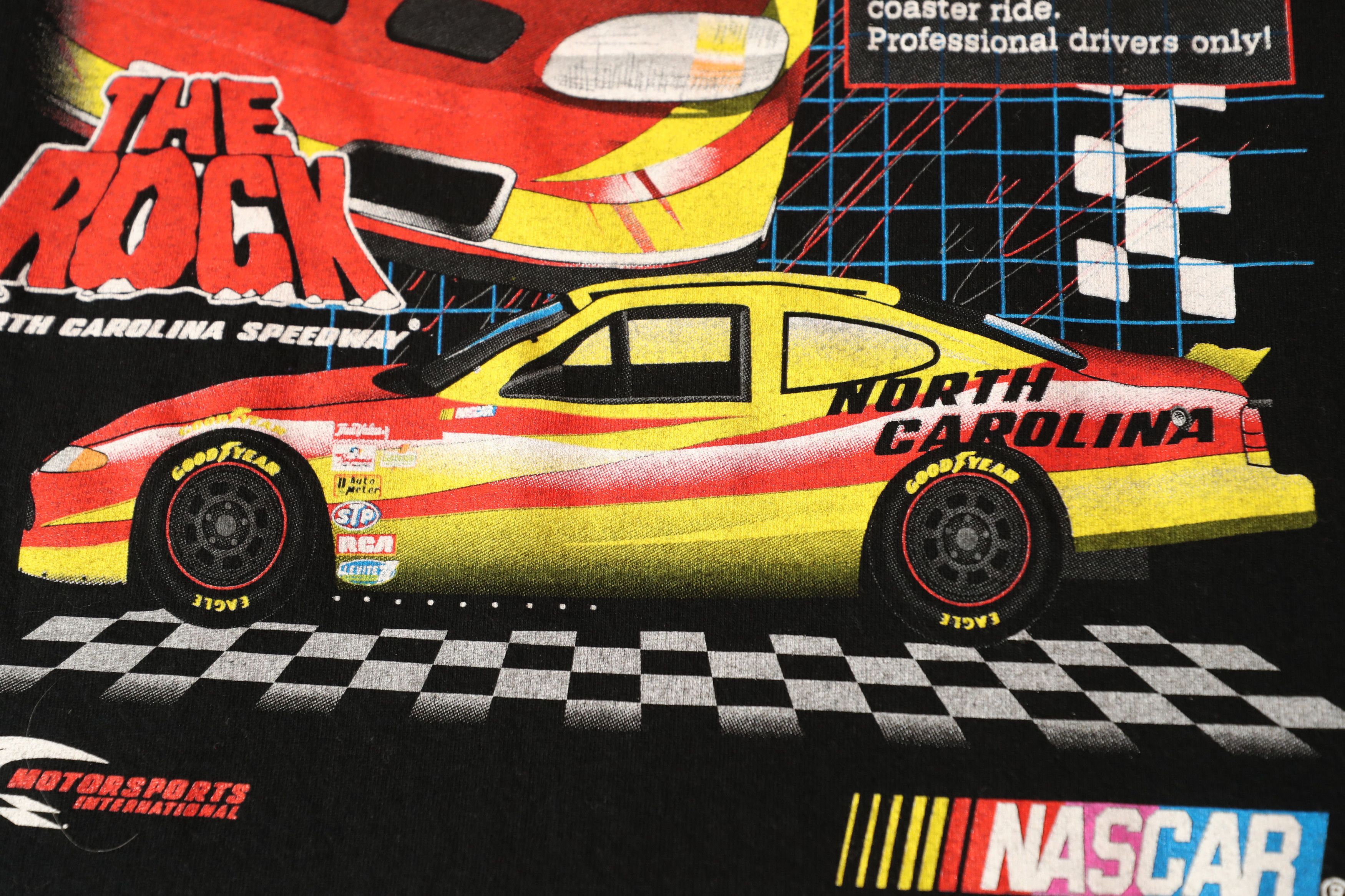 Fruit Of The Loom × Vintage NC Speedway Dura Lube Big K-Mart 400 1999 Tee (XL) Size US XL / EU 56 / 4 - 13 Thumbnail