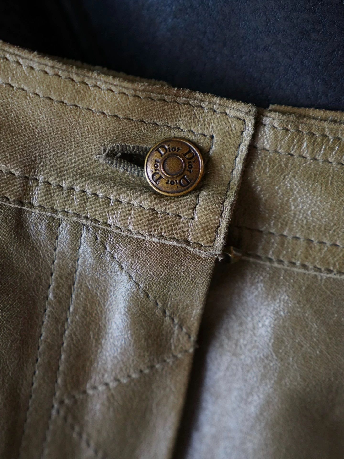 Dior Dior-2003-JG-Pearlized-Lambskin-CD-Rivet-Western-Skirt-FR38 Size 27" / US 4 / IT 40 - 3 Thumbnail