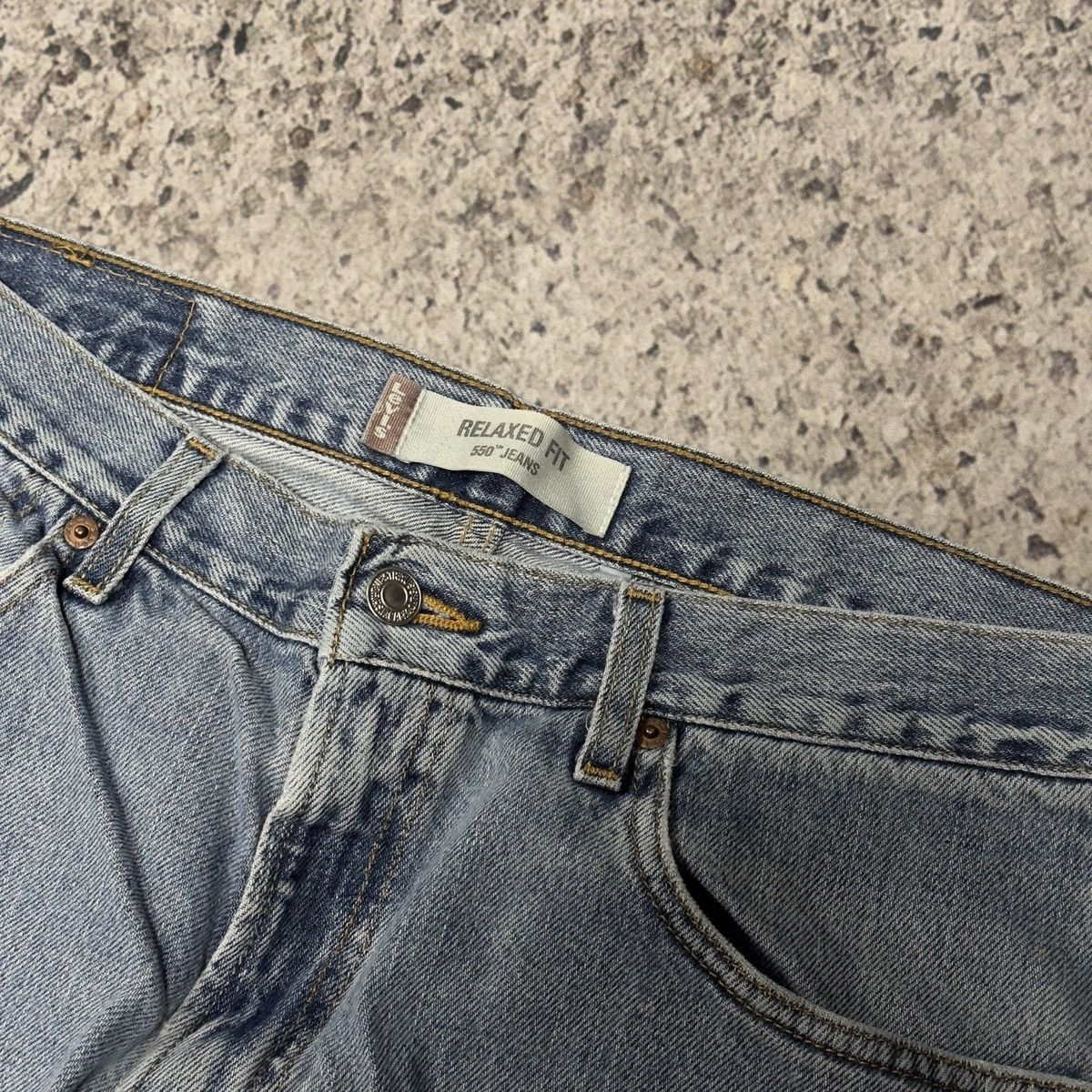 Levi's Vintage Levi’s 550 Relaxed Fit Made in USA Denim Jeans Size US 34 / EU 50 - 6 Thumbnail