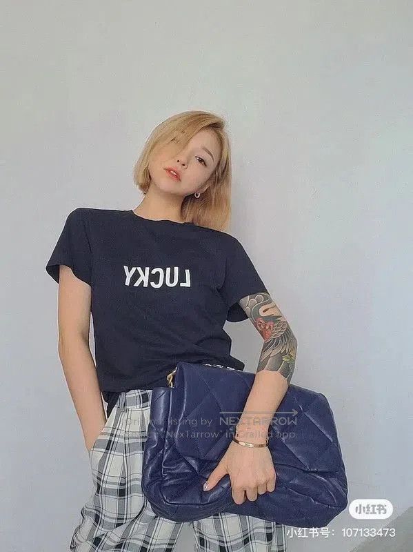 Dior Dior Lucky Black Cotton Short Sleeve T. Size XS / US 0-2 / IT 36-38 - 8 Thumbnail