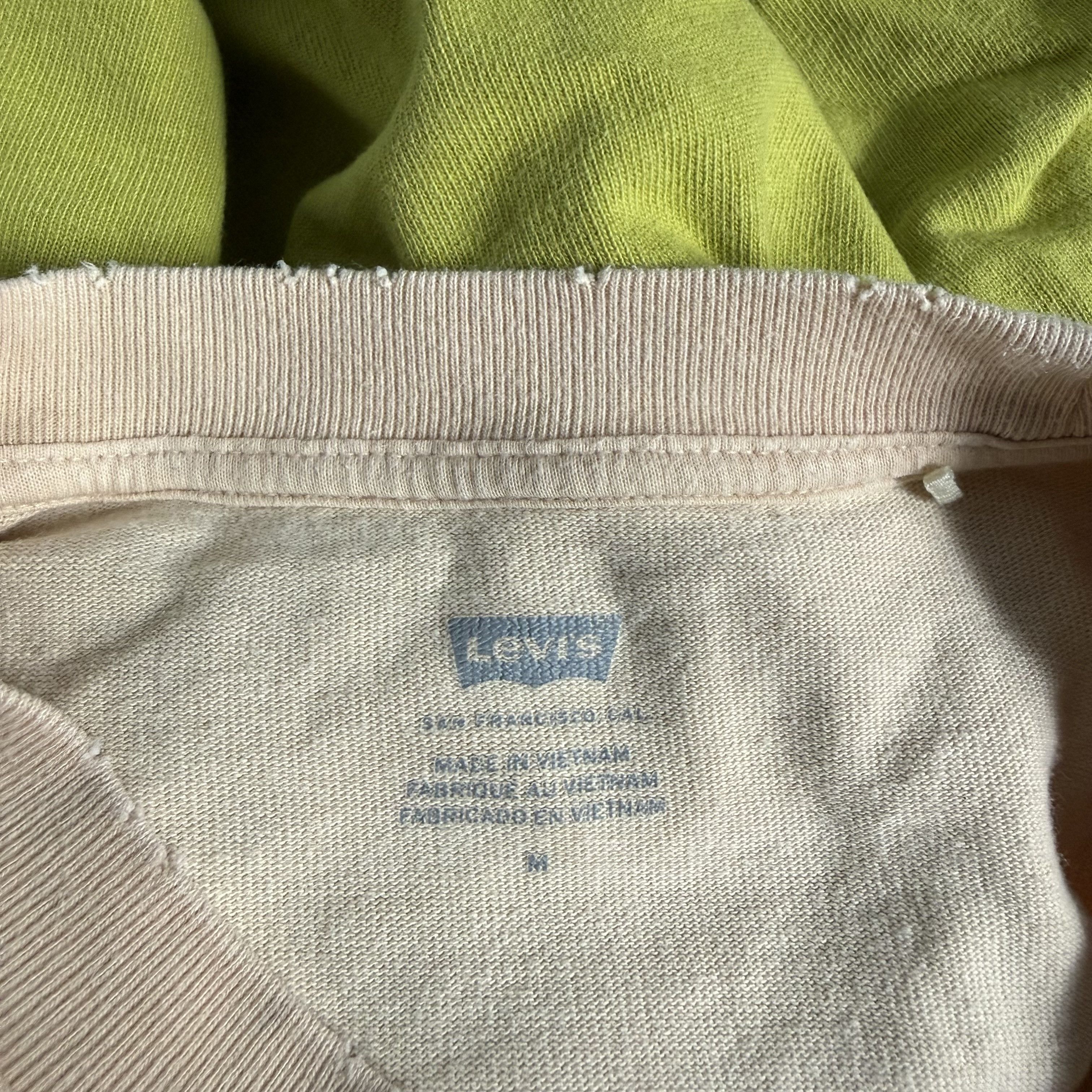 Levi's 🔥RARE🔥Levi's Short Stack Color Blocking T-shir Size US M / EU 48-50 / 2 - 8 Thumbnail