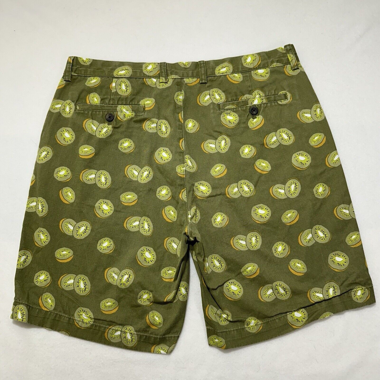 Other Amazon Essentials 36 Kiwi Chino Shorts 8" Fruit Pattern Size US 36 / EU 52 - 8 Thumbnail