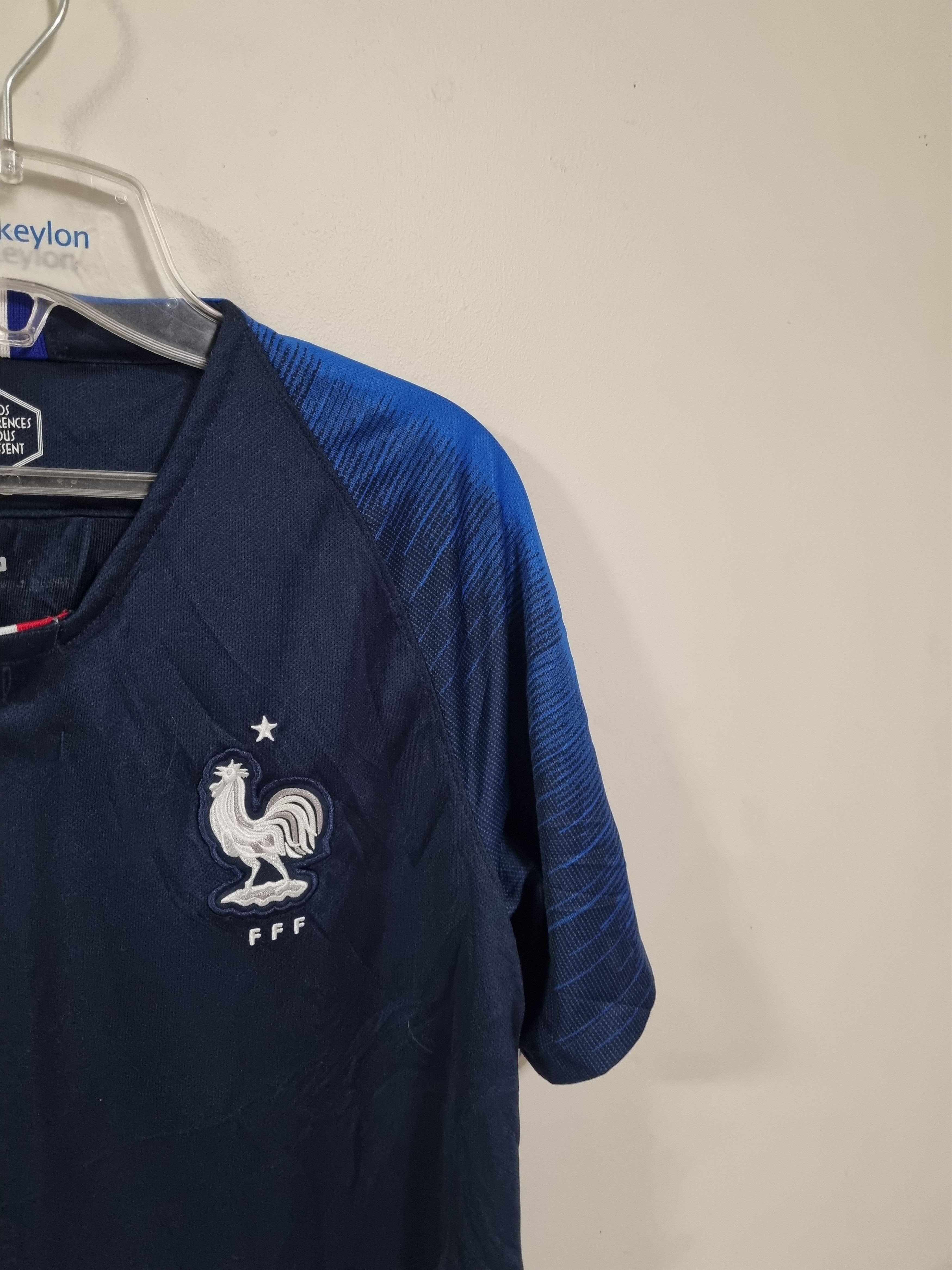 Nike Nike France 2018 jersey Size US M / EU 48-50 / 2 - 5 Thumbnail
