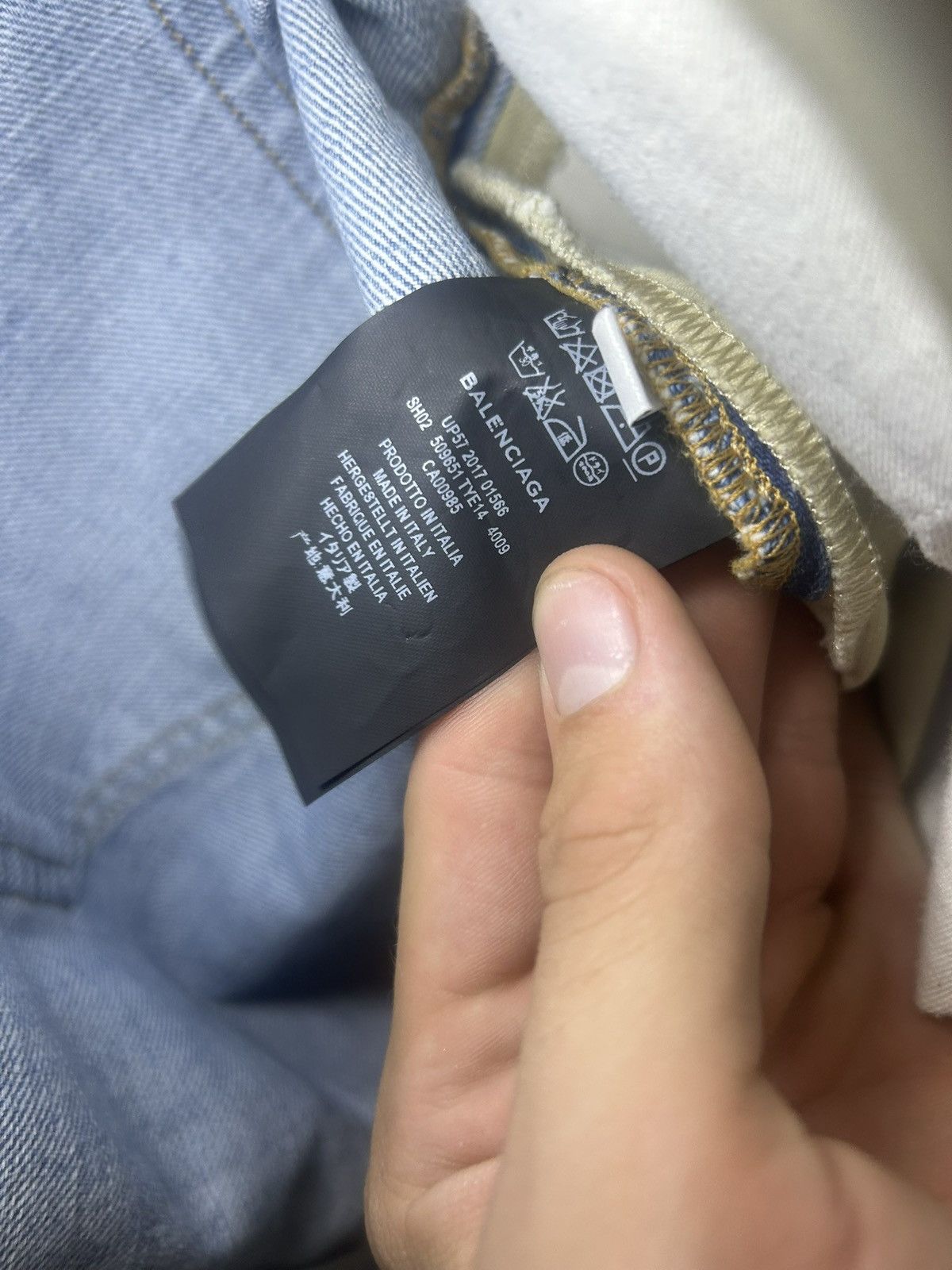 Balenciaga Balenciaga split distressed khaki and jean short hybrid Size US 34 / EU 50 - 6 Thumbnail