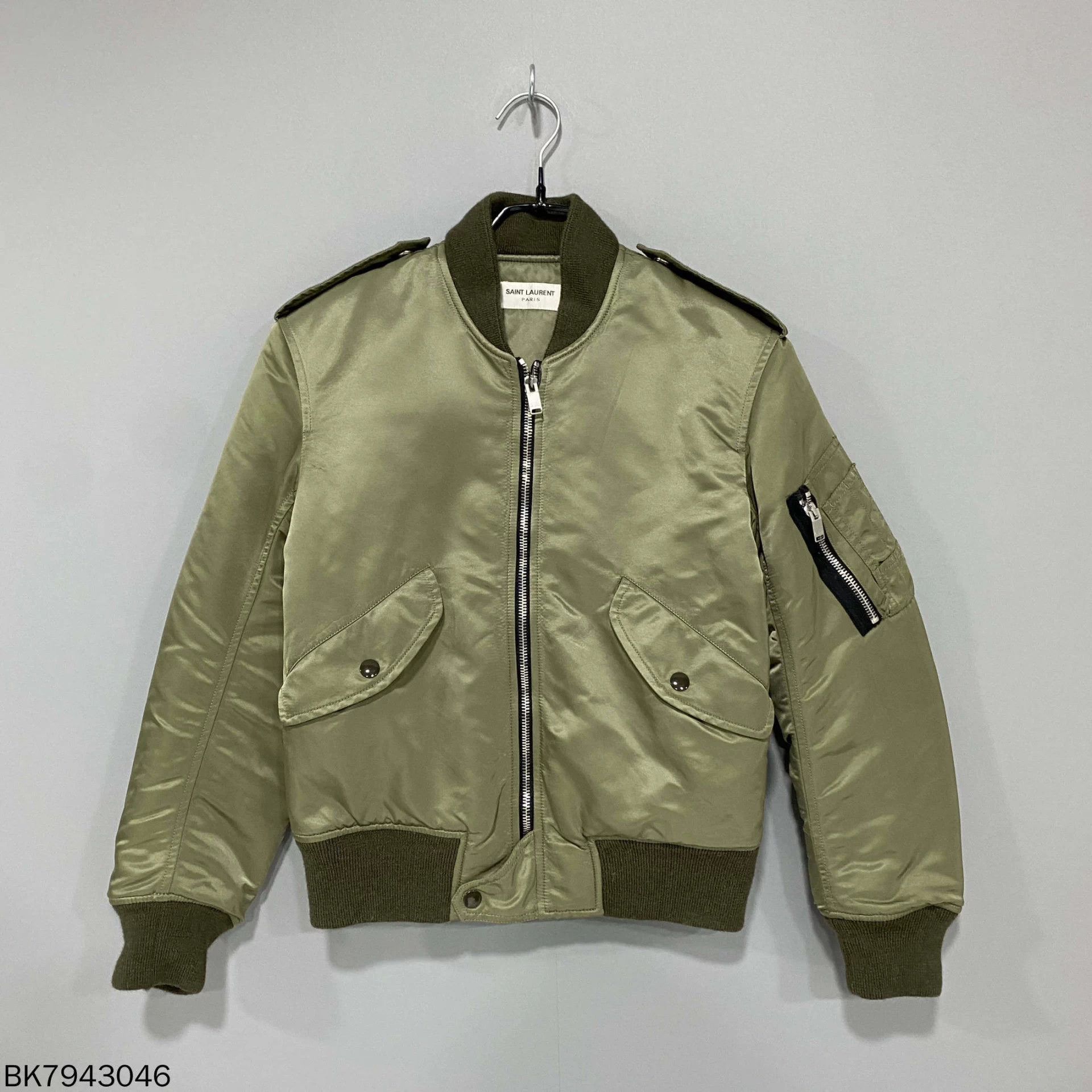 Saint Laurent Paris Saint Laurent military green flight jacket 98 New Women Size US XS / EU 42 / 0 - 1 Thumbnail