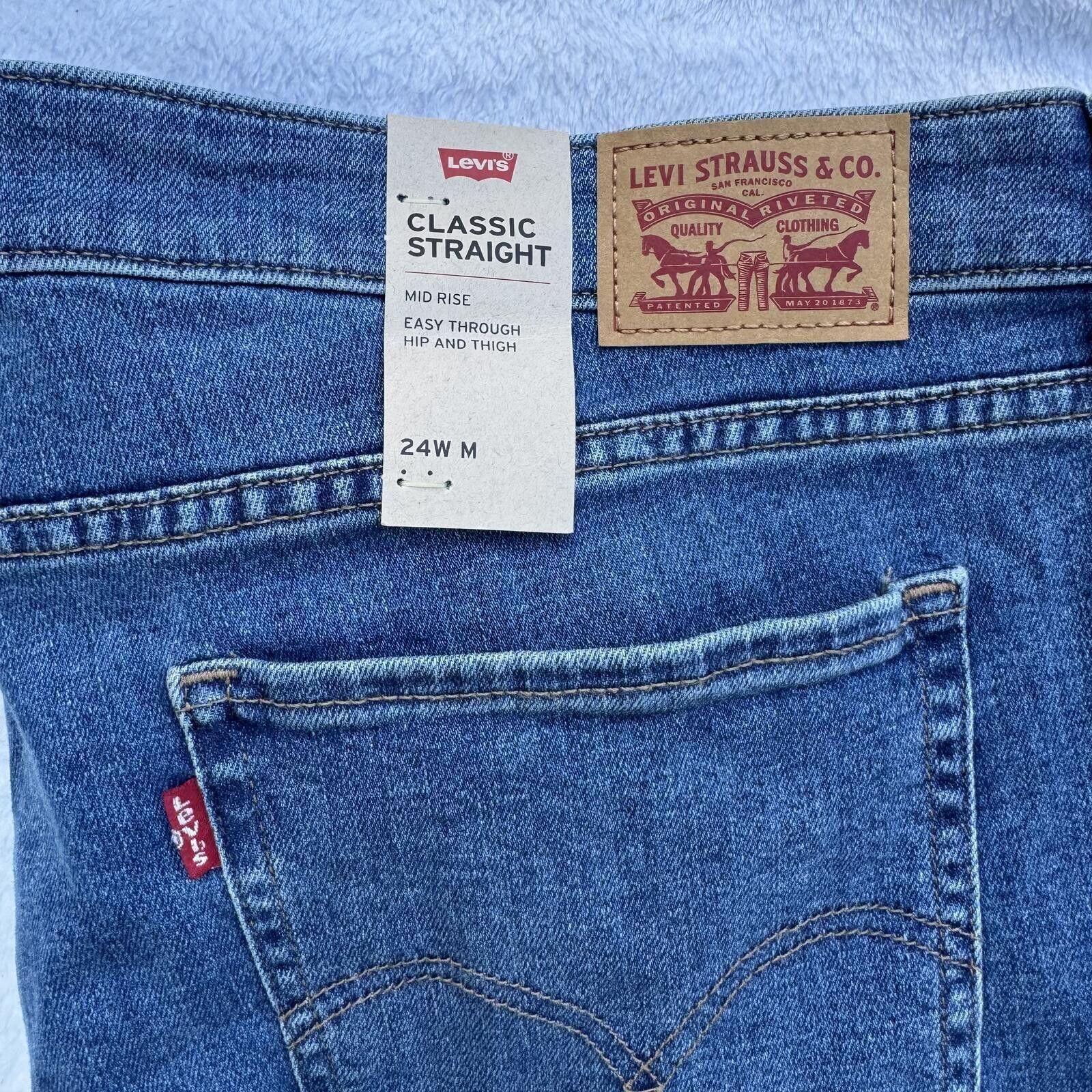 Levi's Women's NWT Levi's 414 Classic Straight 24 Size 42" / US 20 - 2 Thumbnail