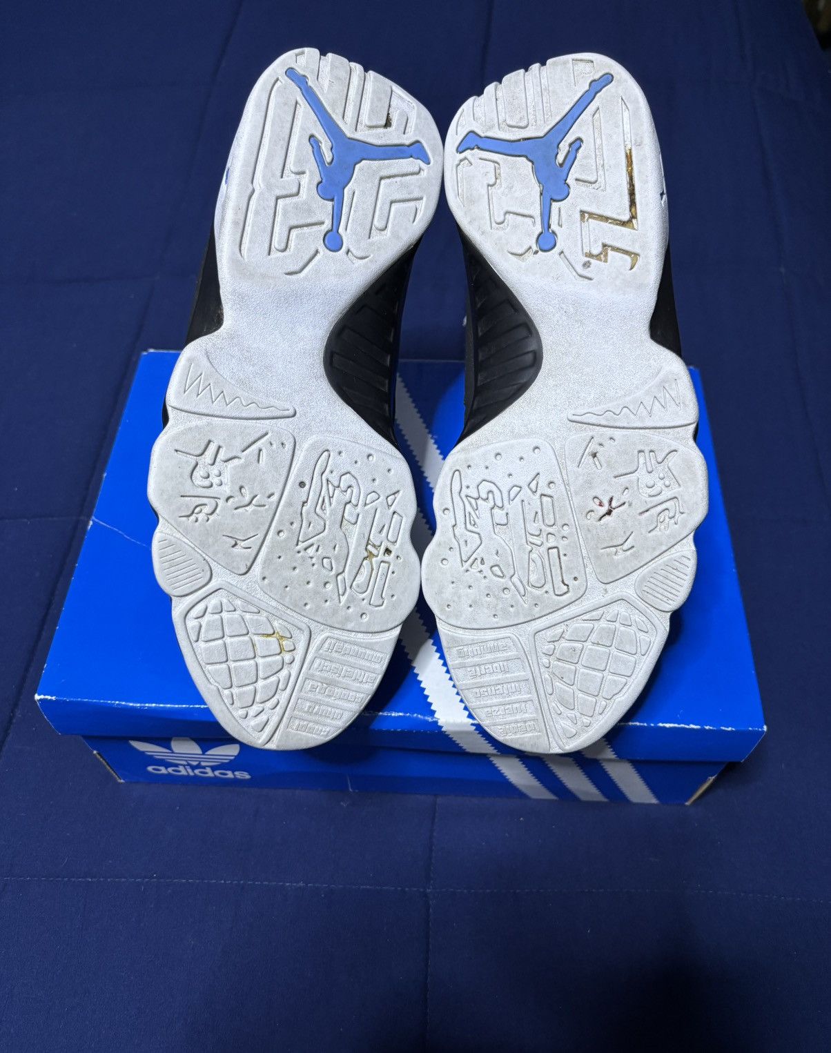 Jordan Brand Jordan 9 Retro University Blue 2020 Size 9 Size US 9 / EU 42 - 5 Thumbnail