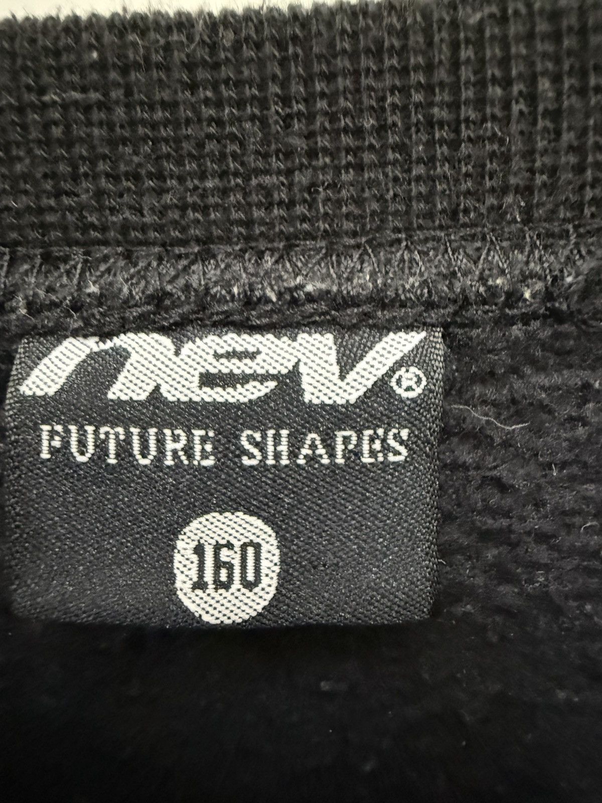 Japanese Brand 🔥 NEV SURF FUTURE SHAPE ROUNDNECK SWEATSHIRT Size US XS / EU 42 / 0 - 6 Thumbnail