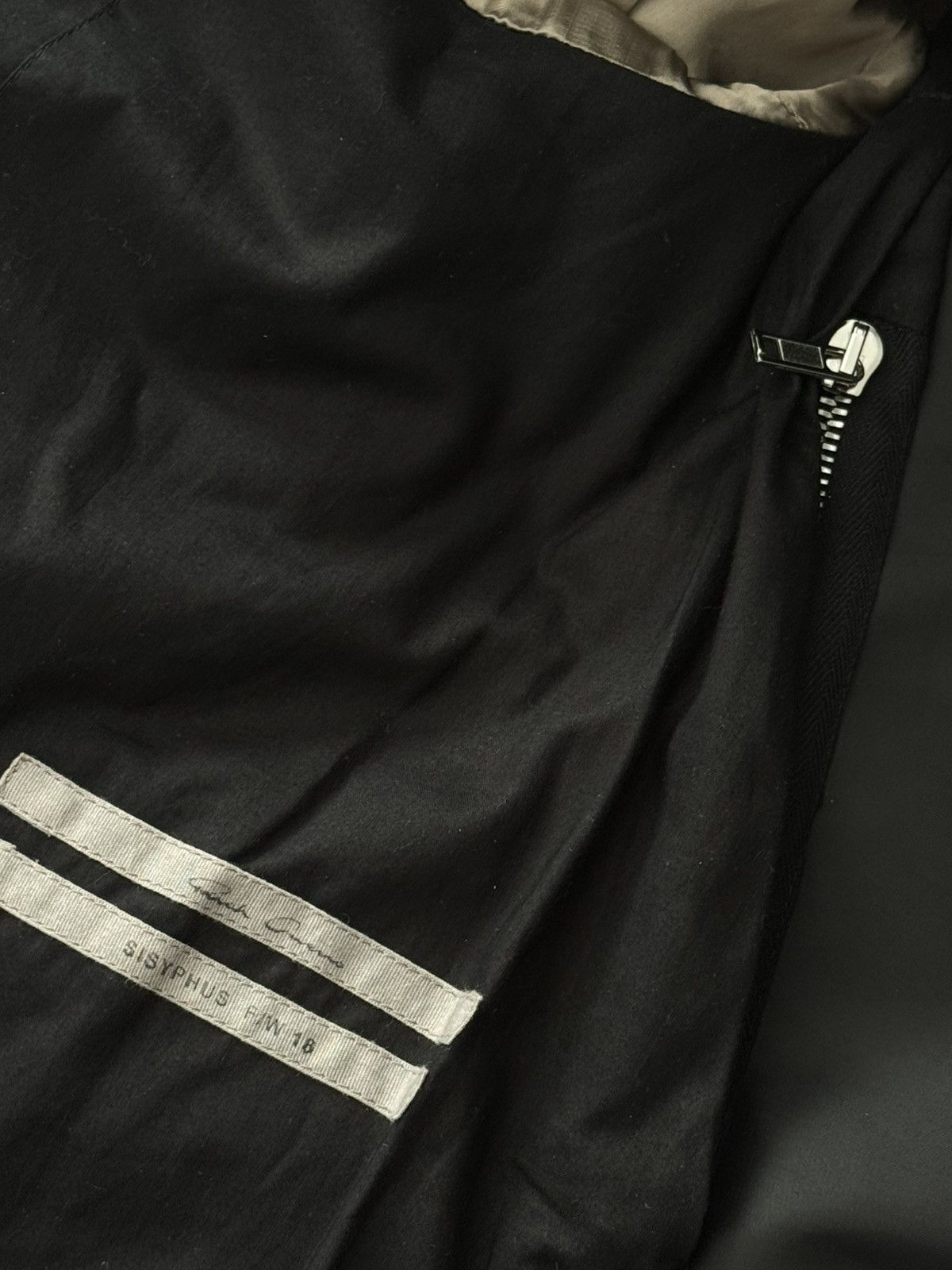 Rick Owens Rick Owens FW18 “Sisyphus” Hybrid Panel Blazer Size 40R - 1 Thumbnail