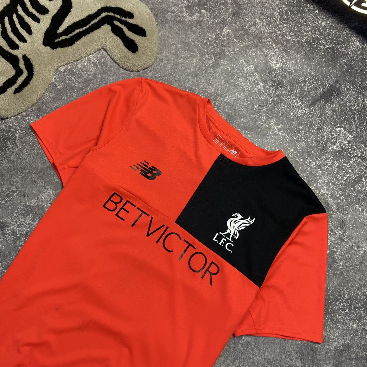 New Balance Men’s New Balance FC Liverpool Training Soccer jersey Size US L / EU 52-54 / 3 - 4 Thumbnail