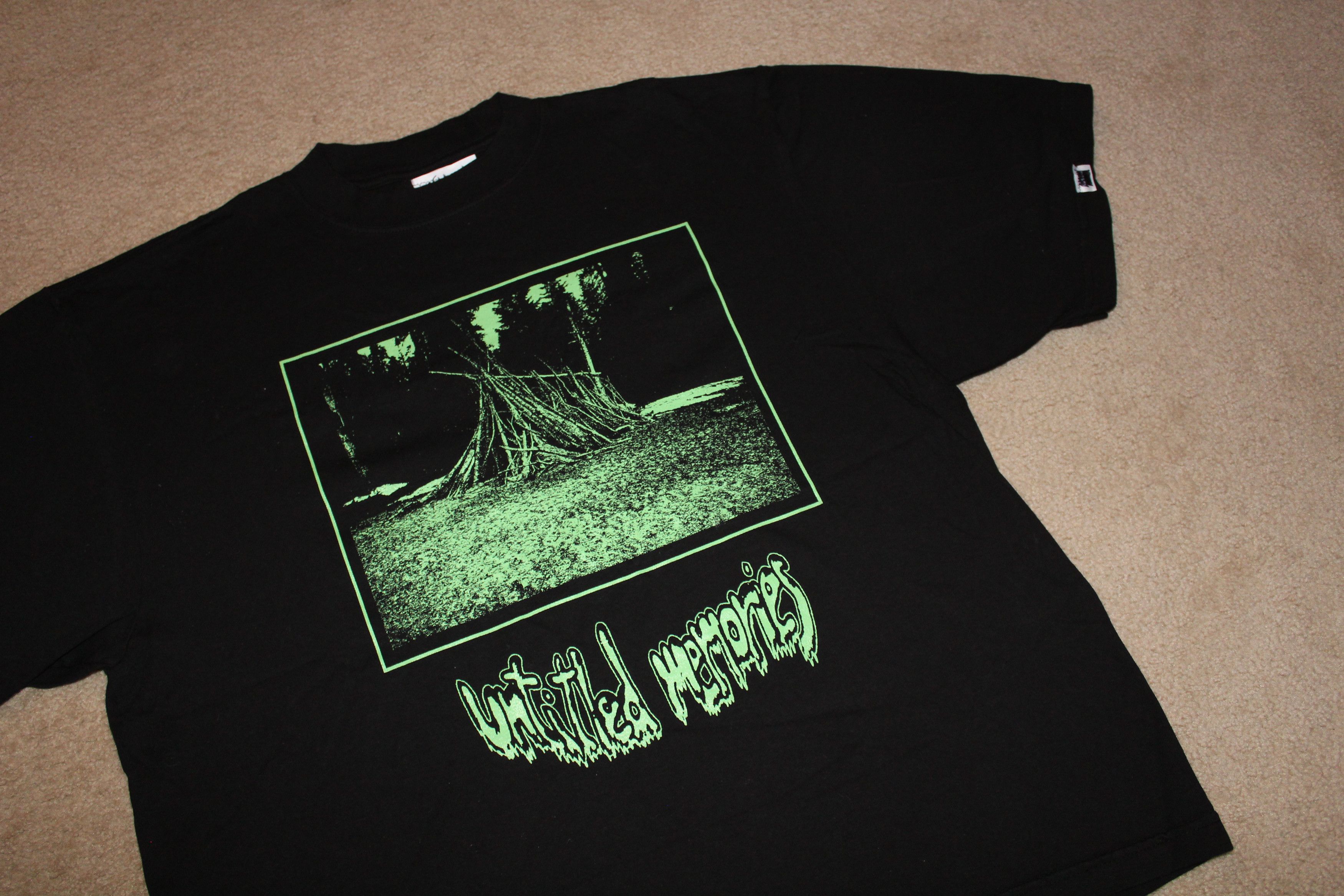 Vintage UNTETHERED "UNTITLED MEMORIES" HEAVYWEIGHT T-SHIRT Size US M / EU 48-50 / 2 - 2 Thumbnail