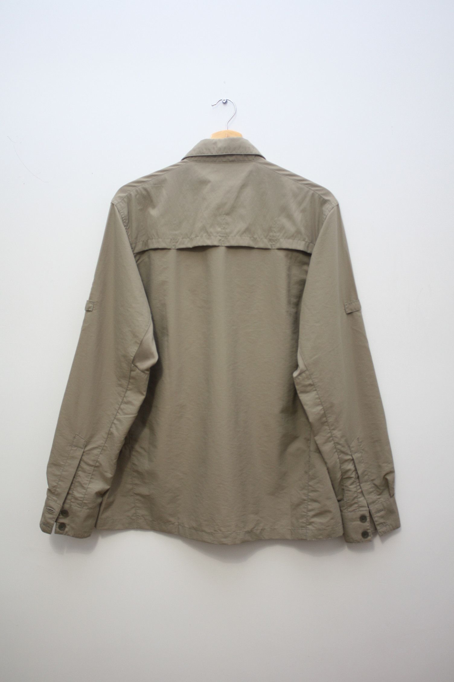 Mountain Hardwear Mountain Hardwear Beige L/S Hiking Shirt Men's Size US M / EU 48-50 / 2 - 2 Thumbnail