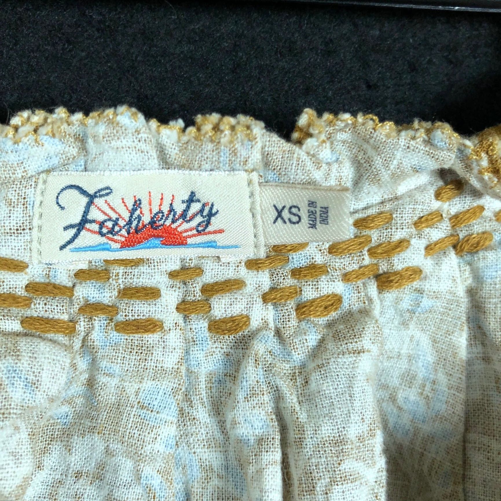 Faherty Faherty Womens Shirt Gold Annabelle Floral Linen Blend Short Sleeve XS Shirt Womens XS Gold Floral Linen Blend Short Sleeve Faherty Size XS / US 0-2 / IT 36-38 - 6 Thumbnail