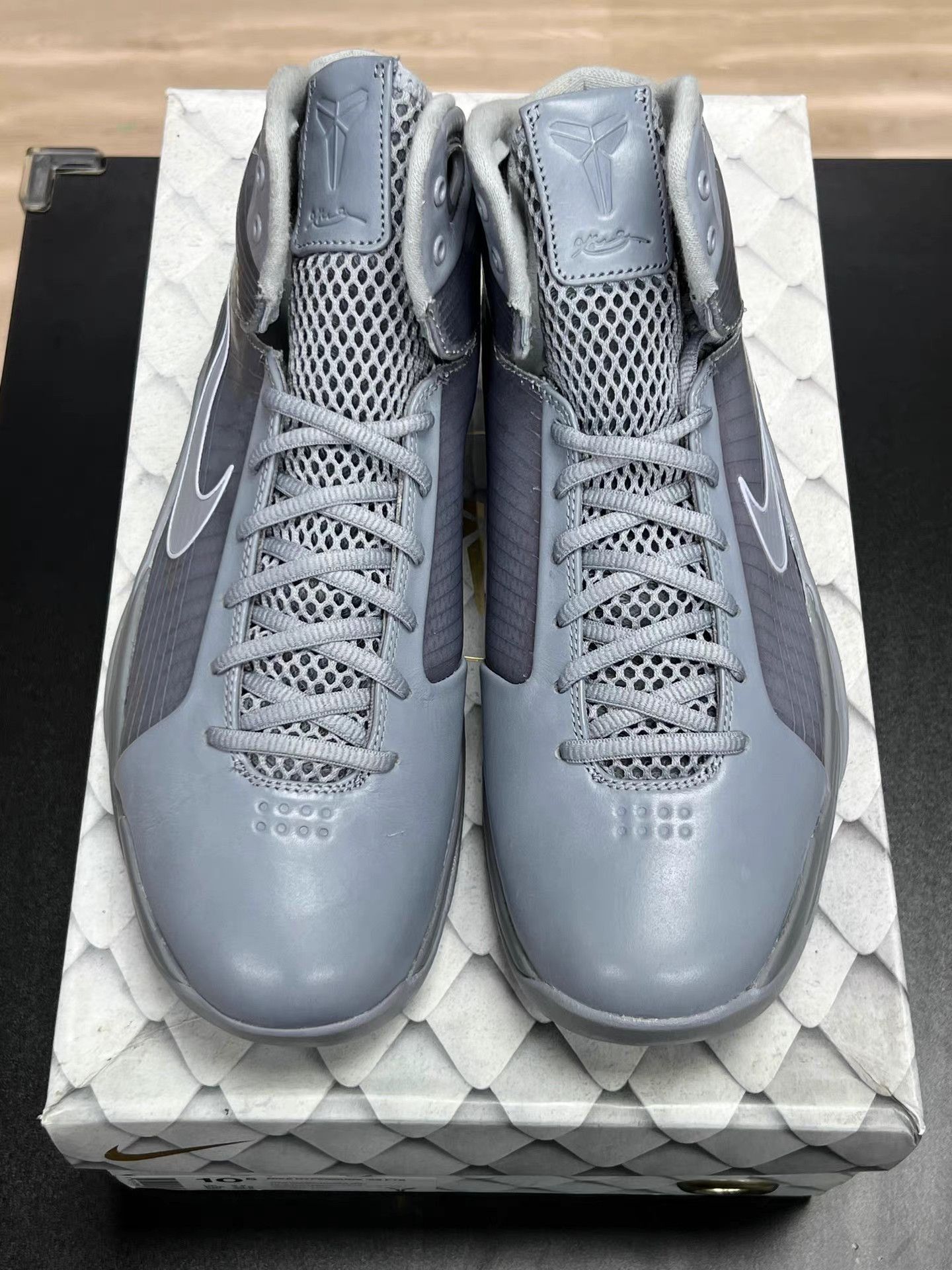 Nike Nike Hyperdunk Kobe OG Basketball Shoes K15 Size US 11.5 / EU 44-45 - 3 Thumbnail