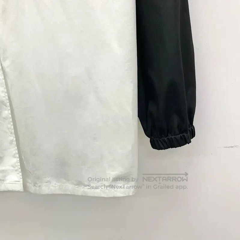 MR & MRS ITALY Prada Women's Cotton Shirt with Black Sleeves. Size M / US 6-8 / IT 42-44 - 3 Thumbnail