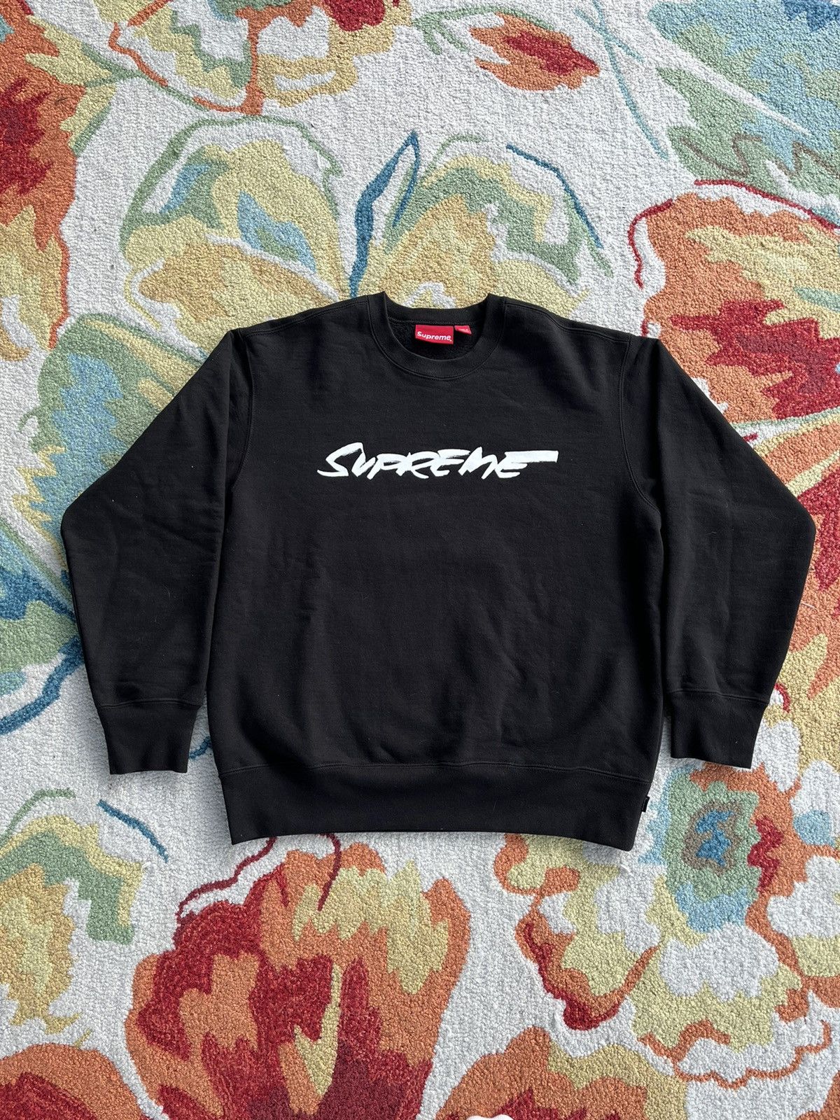 Supreme futura logo crewneck black hotsell