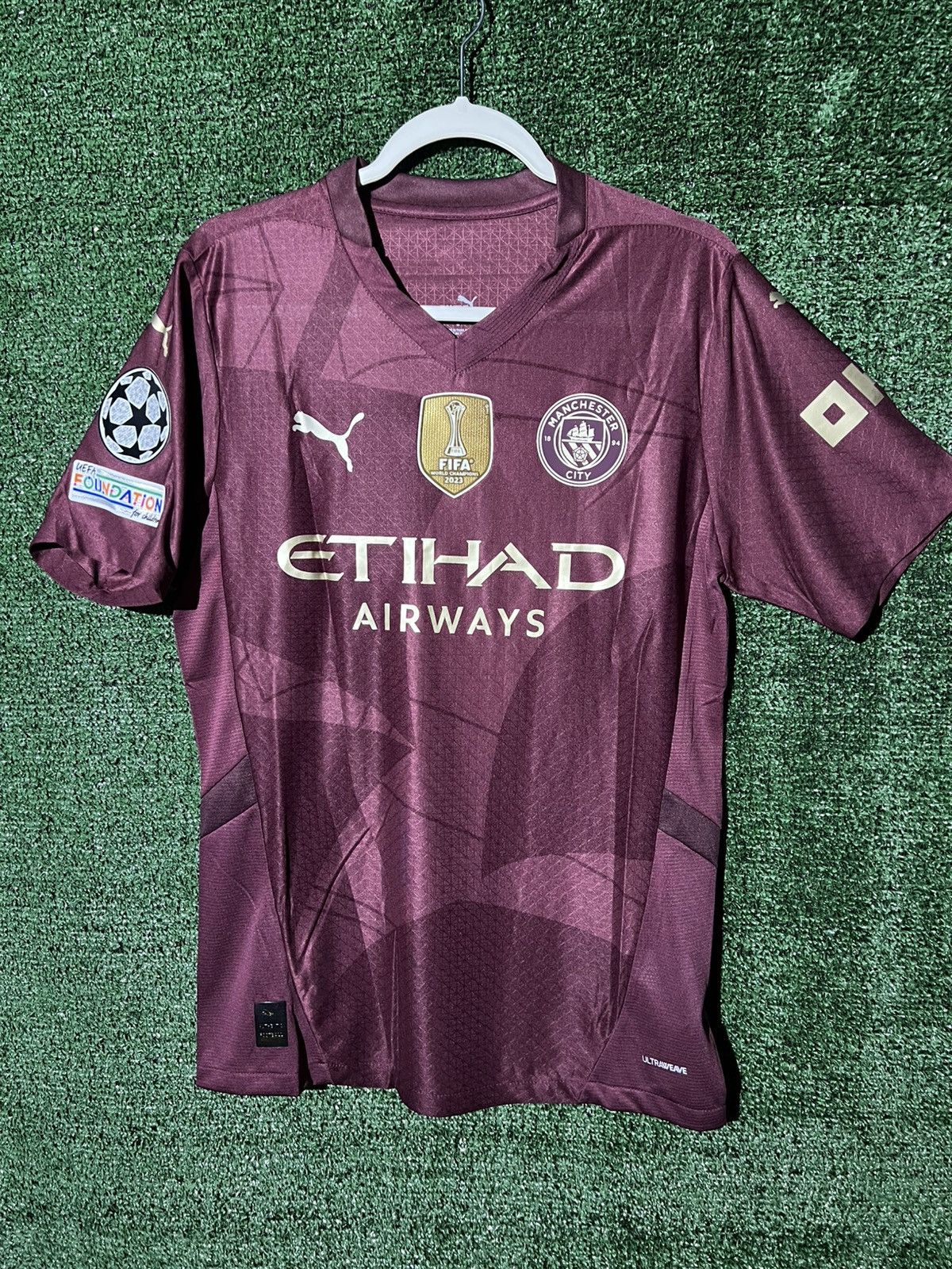 Puma Man City Third kit Size US M / EU 48-50 / 2 - 1 Thumbnail