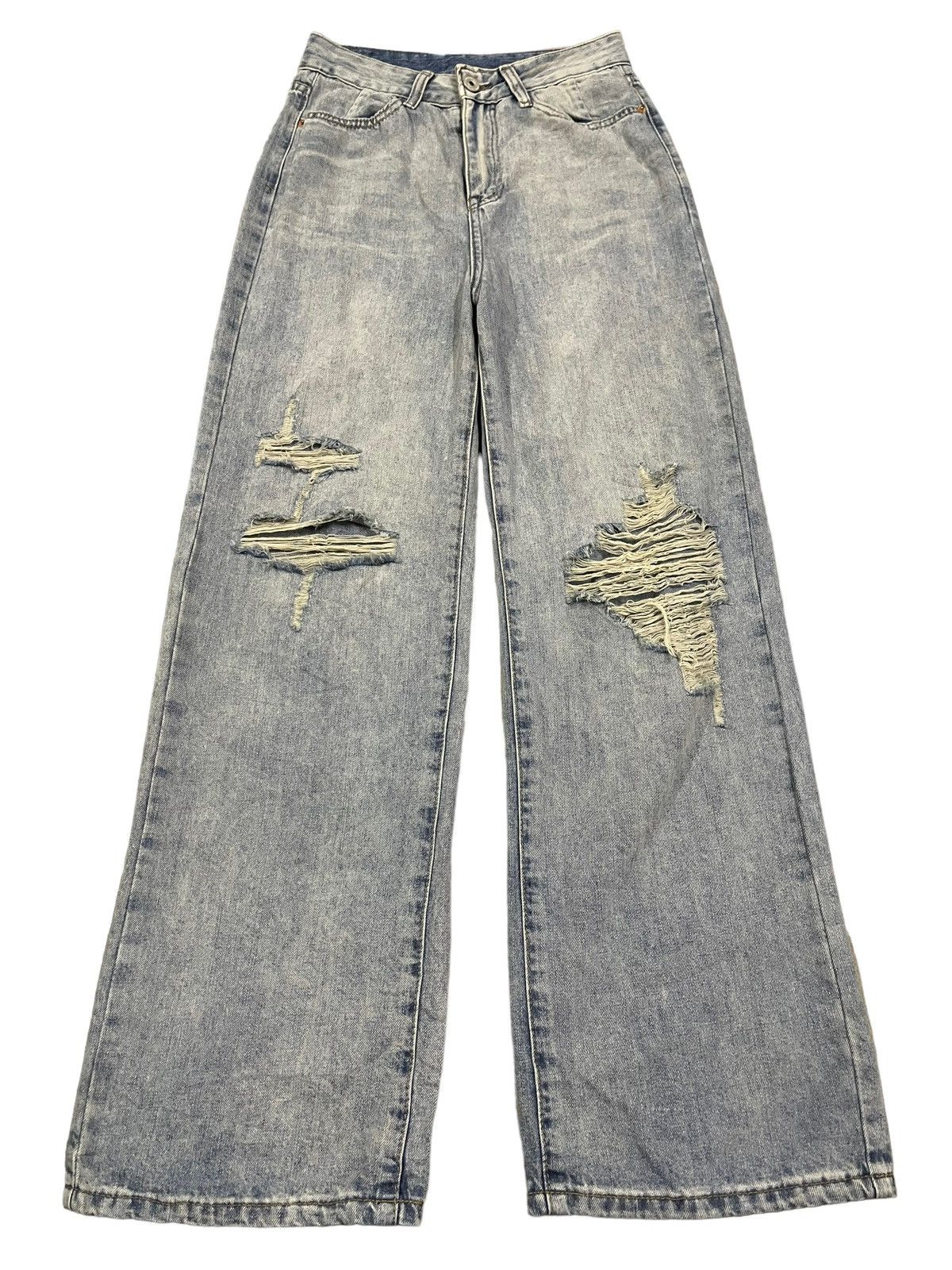 image of 14Th Addiction Vintage Blue Wash Distressed Baggy Jeans, Women's (Size 26)