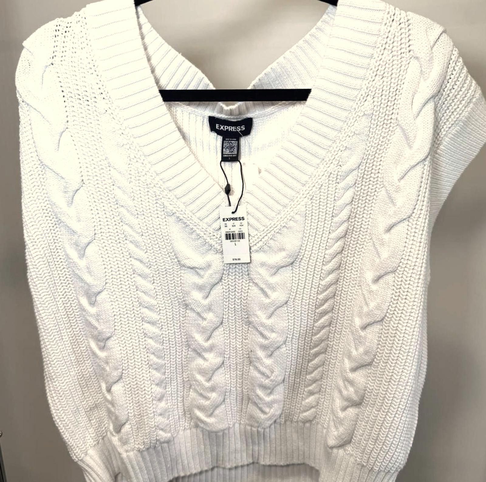 Express EXPRESS Women's Chunky Knit Sweater - White V-Neck Size L / US 10 / IT 46 - 1 Thumbnail