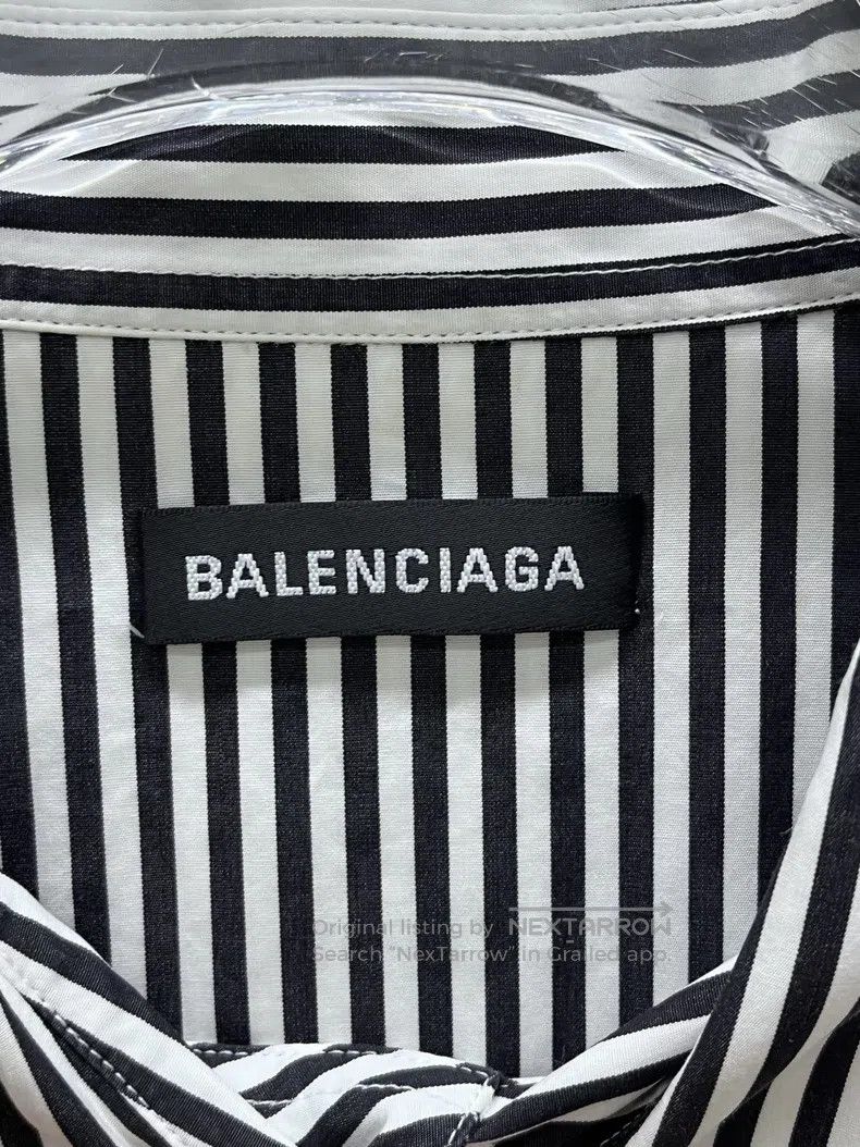 Balenciaga Balenciaga size 39 Embroidered 'In Love' Striped Shirt Jac Size US S / EU 44-46 / 1 - 3 Thumbnail
