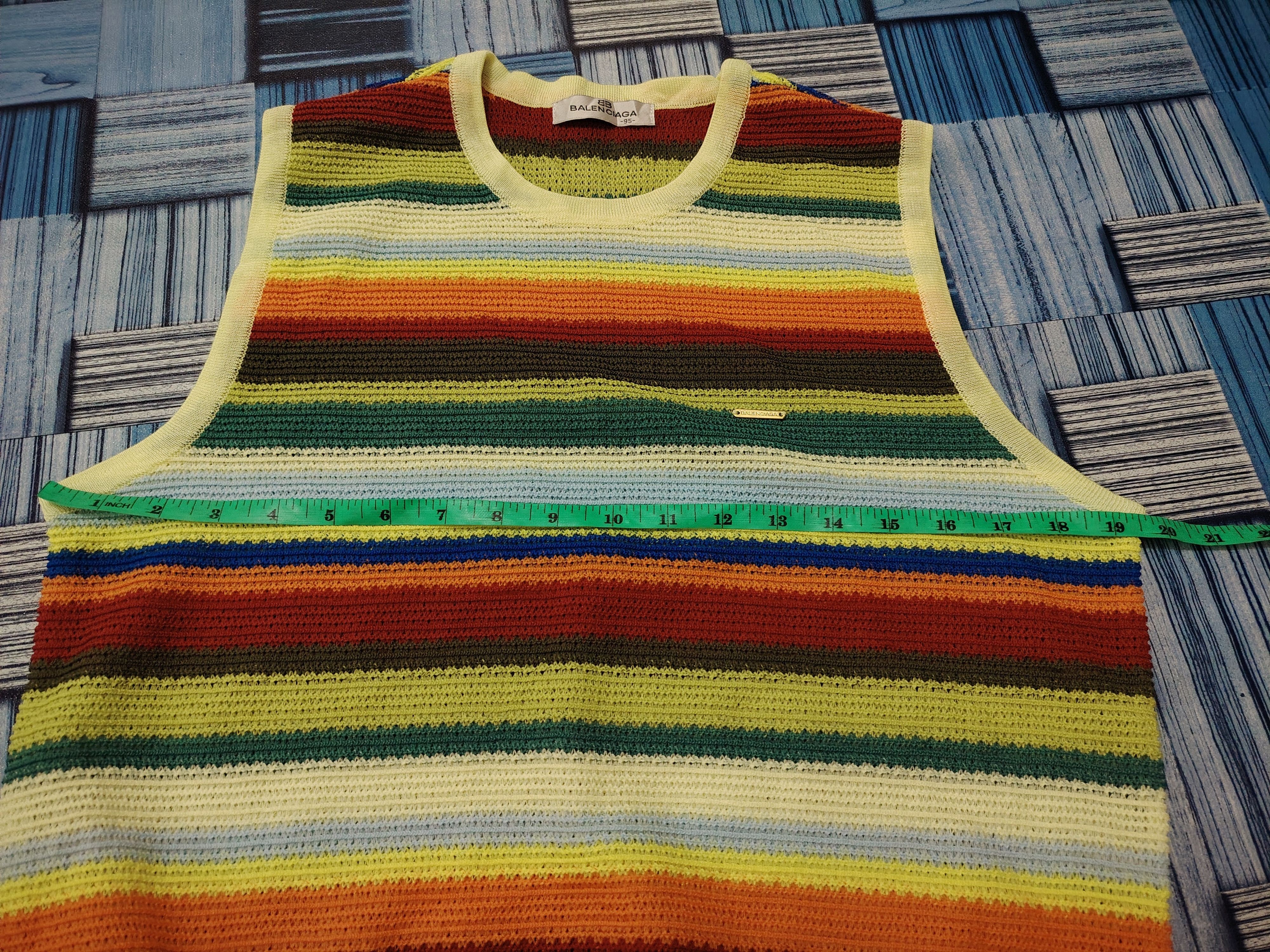 Balenciaga 💥RARE💥 Vintage balenciaga knitwear sleeveless Tank Tops Size US M / EU 48-50 / 2 - 14 Thumbnail