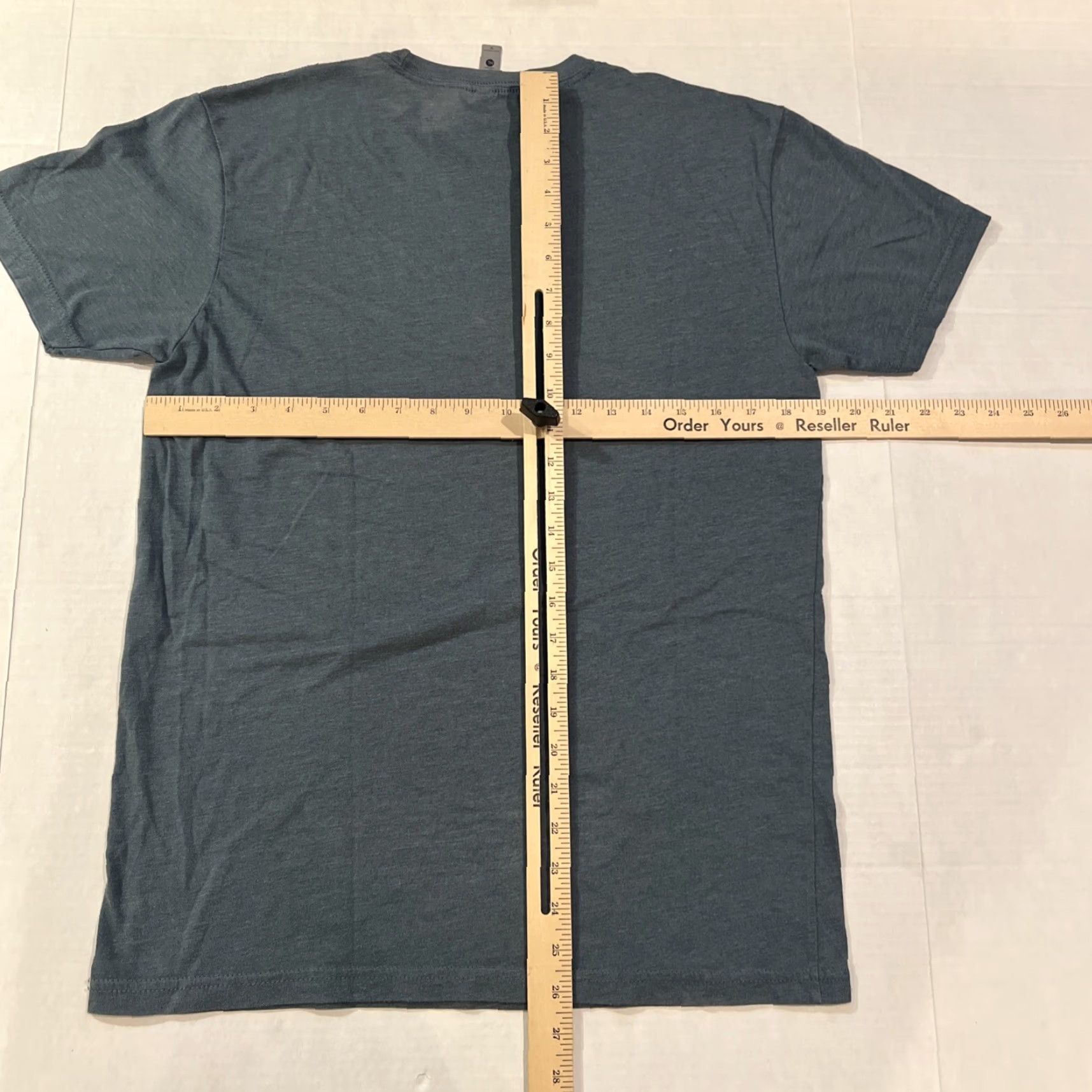 Next Level Duke Kahanamoku Duke’s Waikiki Surfer Tee Shirt M Gray NWD Surfer Beach Graphic Print 2019 Next Level Mens Regular Short Sleeve Size US M / EU 48-50 / 2 - 7 Thumbnail