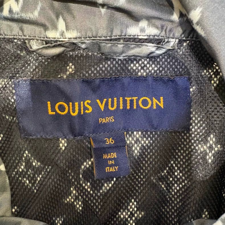 Louis Vuitton Louis Vuitton Black and grey logo full print hooded zipper Size XS / US 0-2 / IT 36-38 - 7 Thumbnail