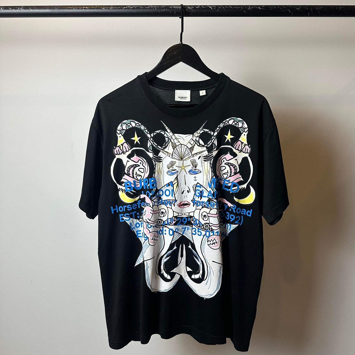 Burberry BURBERRY T SHIRT Size US S / EU 44-46 / 1 - 1 Thumbnail