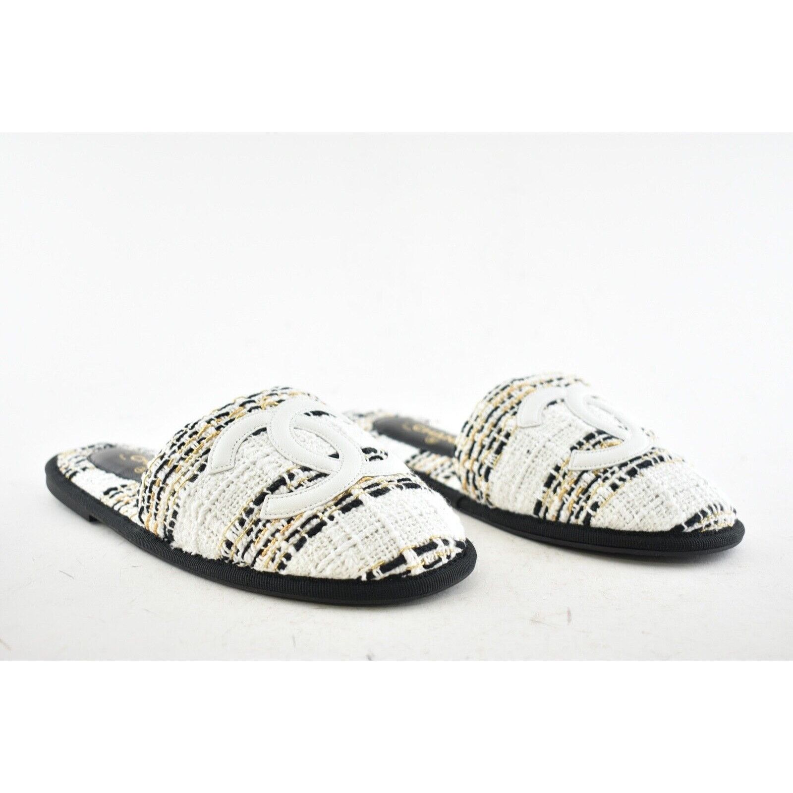 Chanel 19C Tweed House Slipper CC Logo Slip On Mule Flats XS Size US 5 / IT 35 - 3 Thumbnail