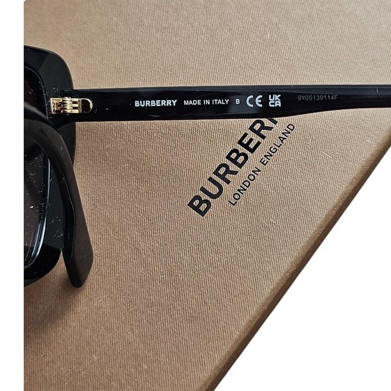 Burberry Burberry BE4366 Tamsin cat-eye sunglasses in black acetate Size ONE SIZE - 7 Thumbnail